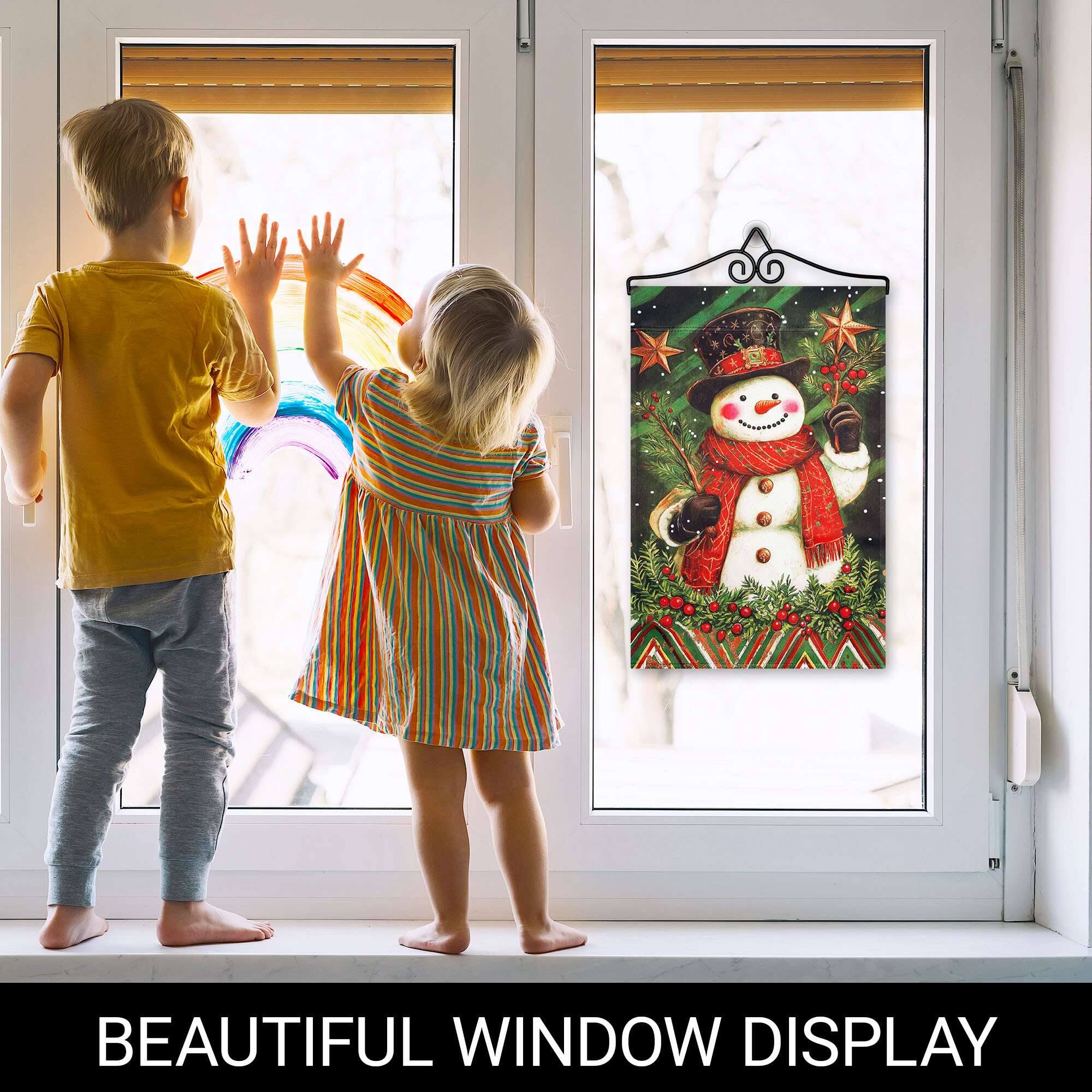BEAUTIFUL WINDOW DISPLAY
