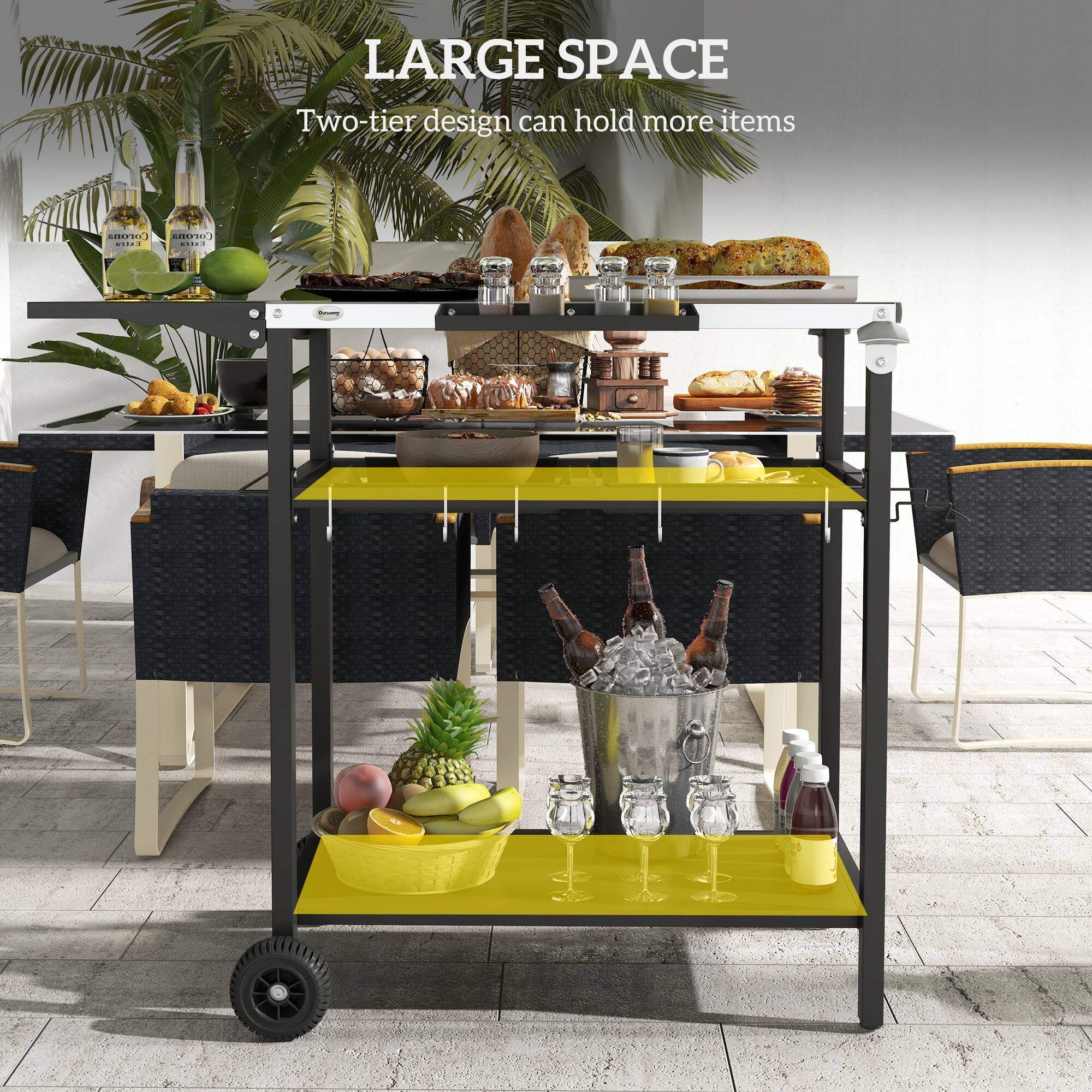 LARGE SPACE
Two-tier design can hold more items