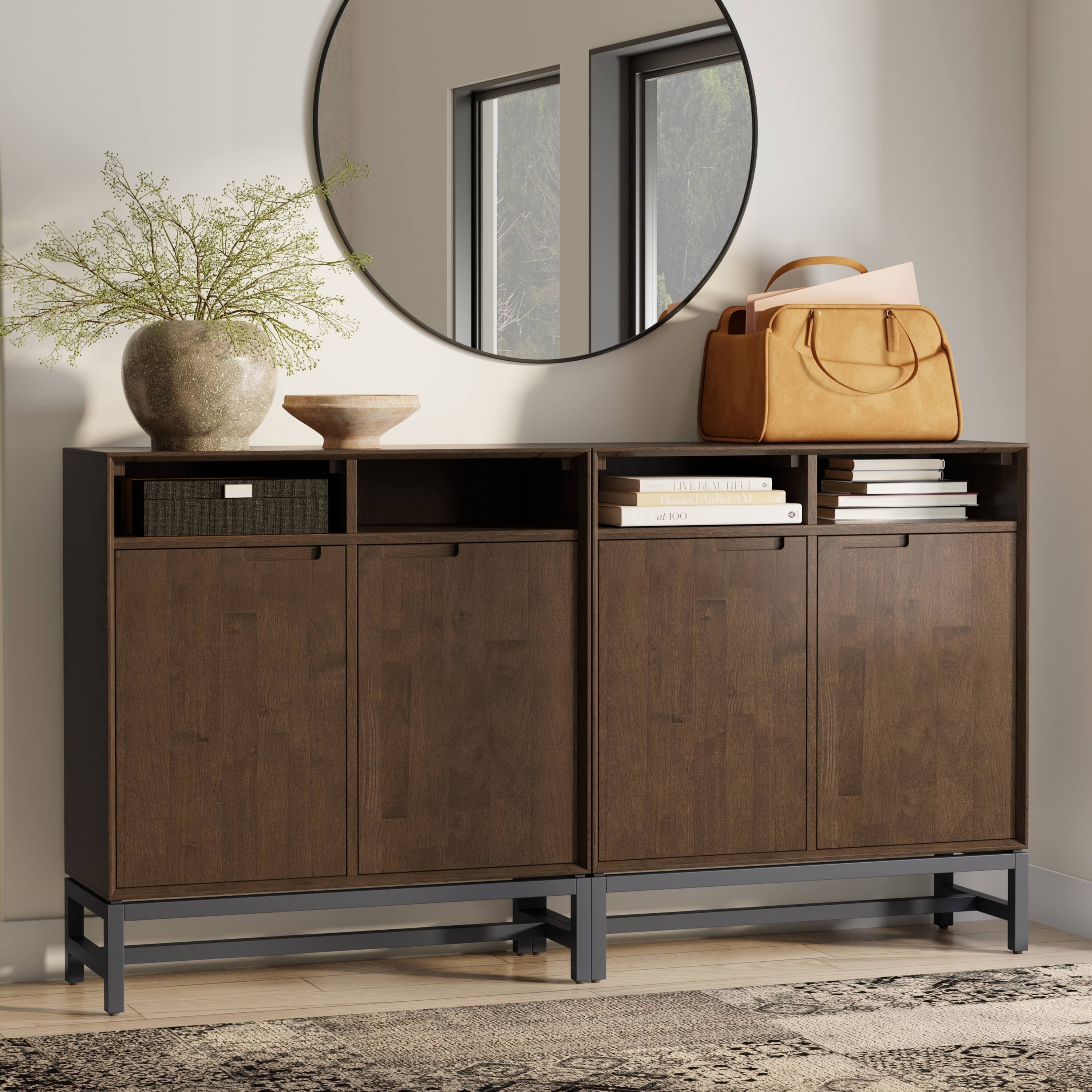 UNE V + Satn AnderAN Uelar M - .N