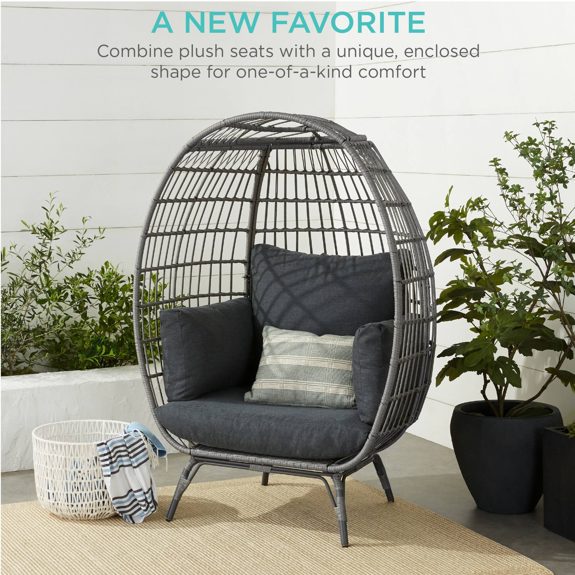 A NEW FAVORITE  
Combine plush seats with a unique, enclosed shape for one-of-a-kind comfort