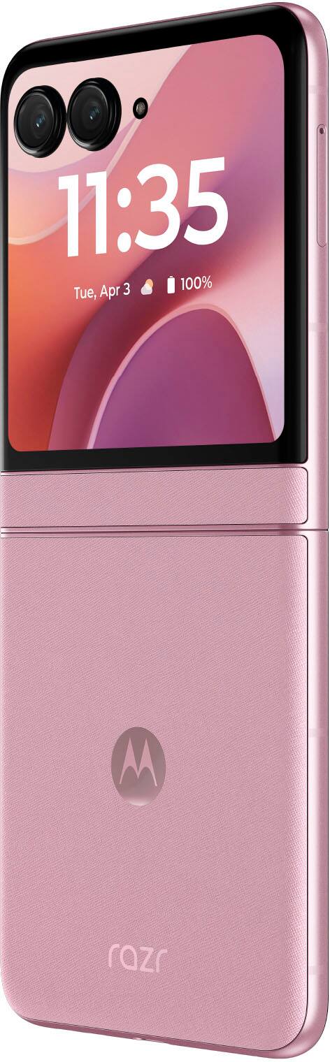 The time displayed on the cell phone is 11:35.