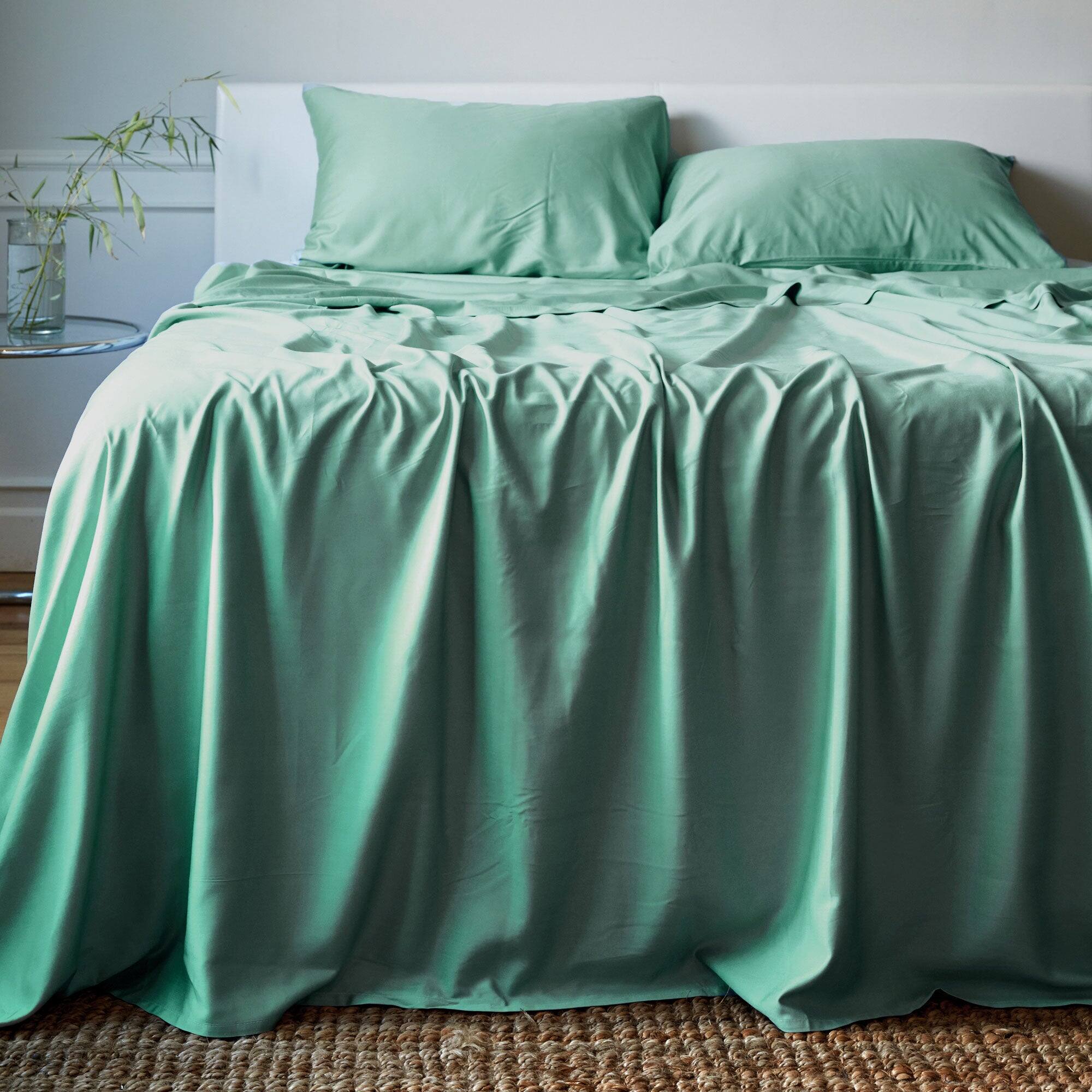 Alt View 1. BedVoyage - Luxury 100% viscose from Bamboo Bed Sheet Set - Green.