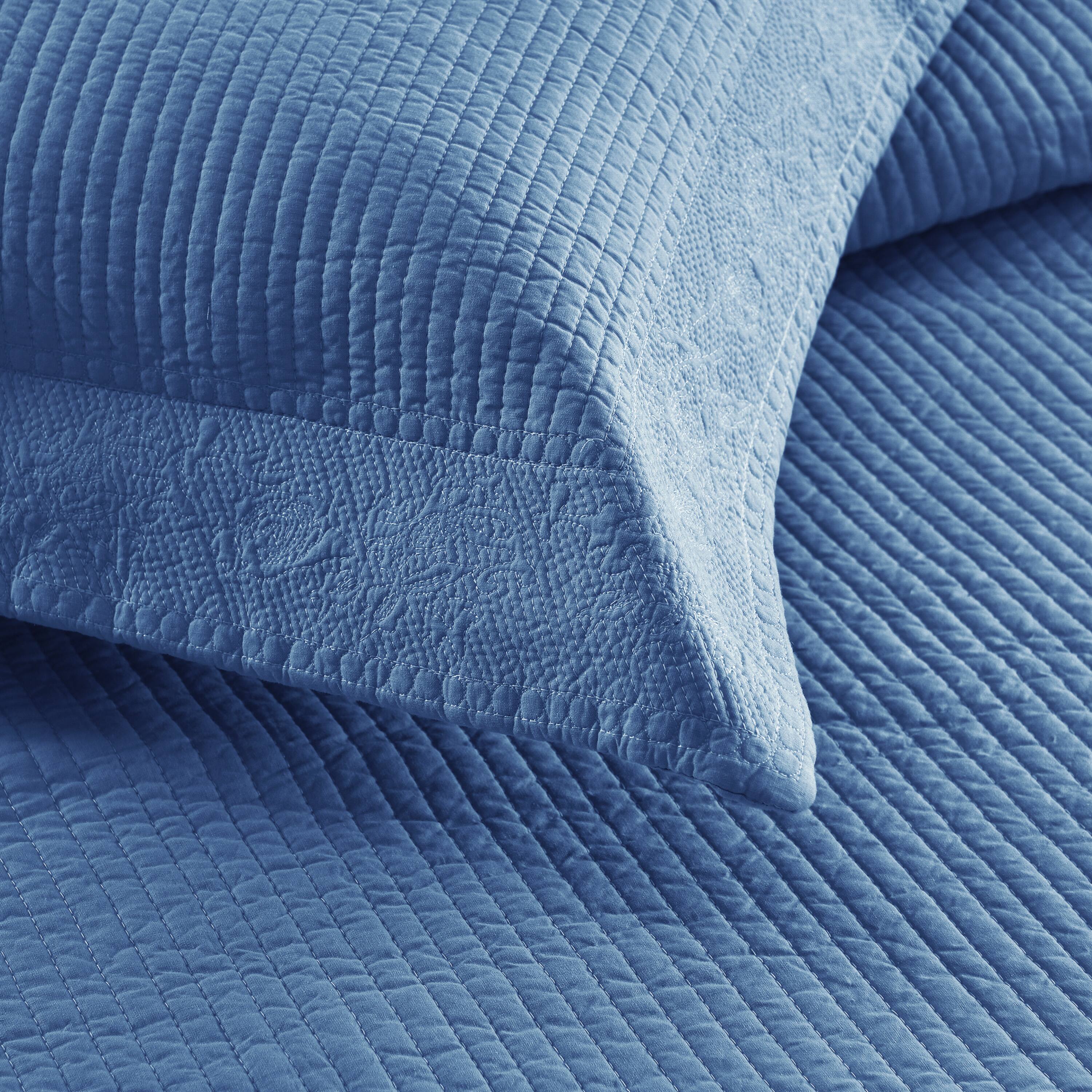 Back. MarCielo - Marcielo 3 Piece 100% Cotton Oversized Bedspread Lightweight Quilt Set - Blue.