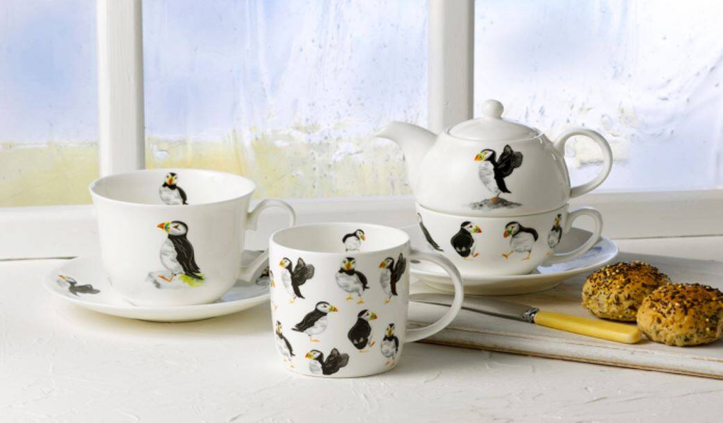 Angle. Jiallo - Roy Kirkham Sophie Mug - Puffin Parade, Set of 6, Bone China Ceramic, Made in England - Mutli color.