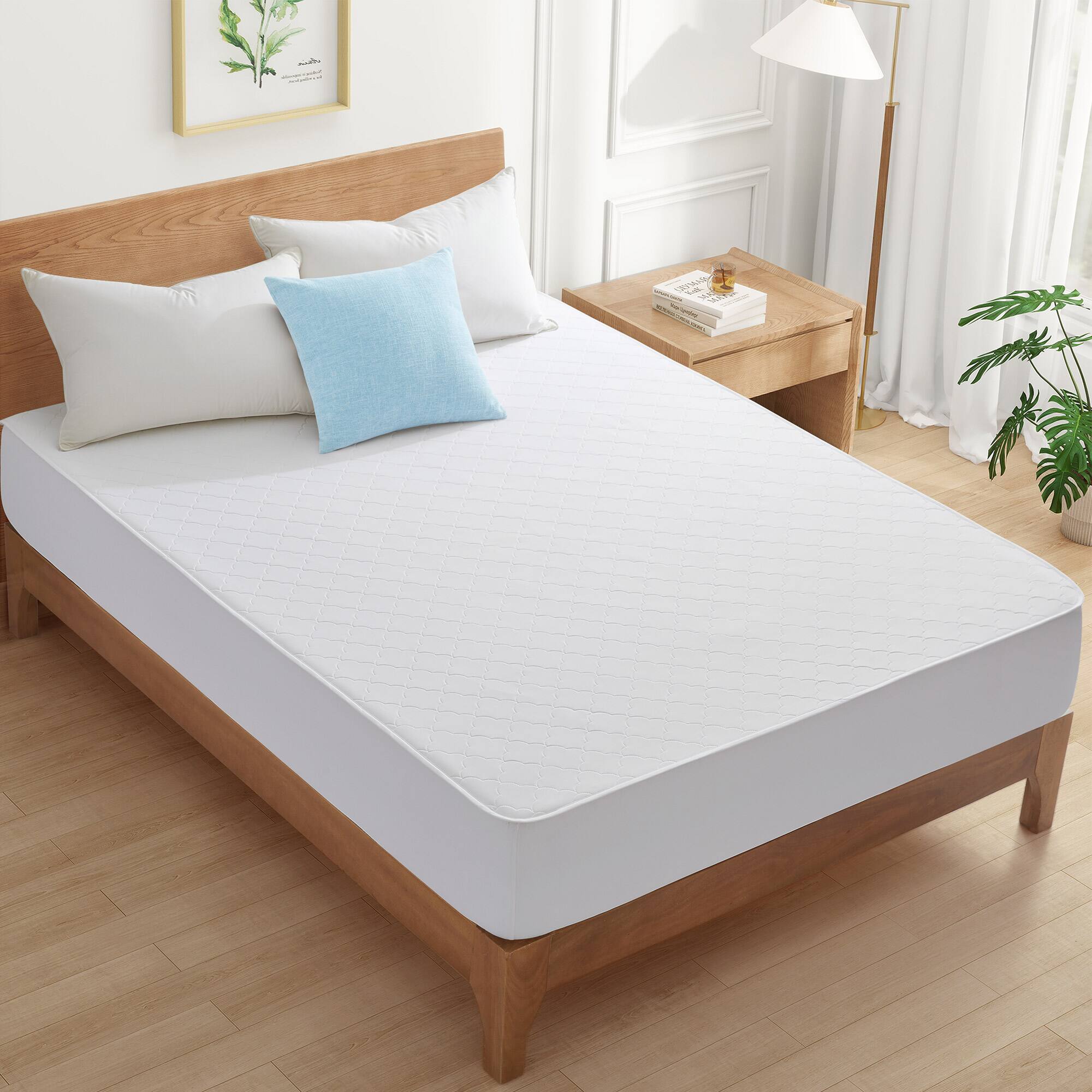 Left. Peace Nest - Peace Nest Cooling Mattress Protector Cool-to-Touch Fabric with Deep Pocket, Full - White.