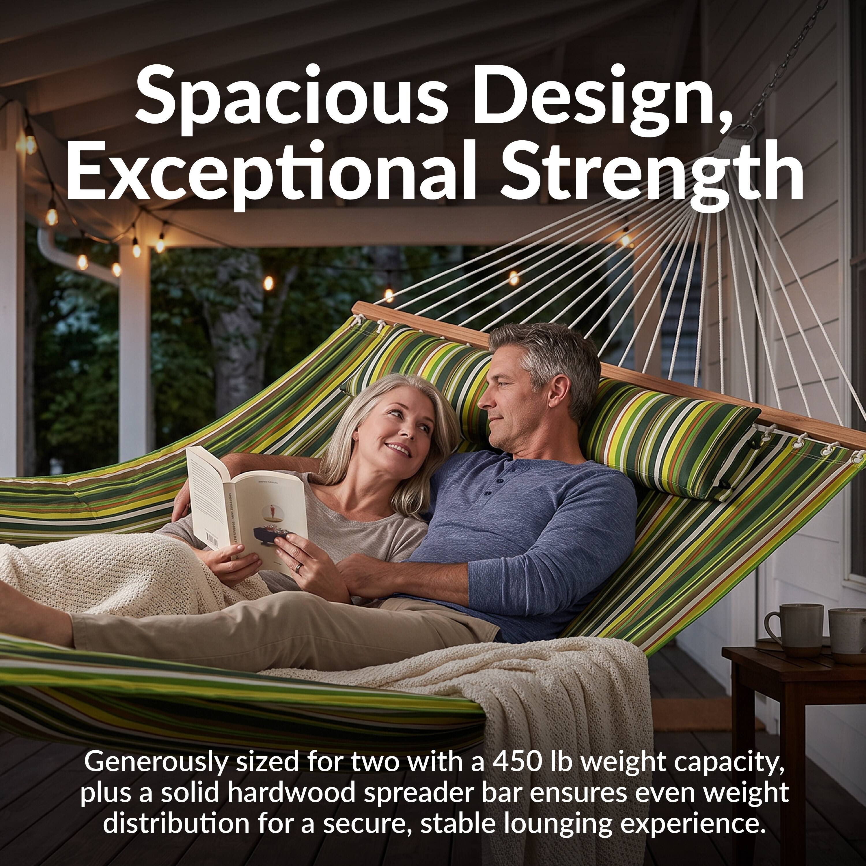 Spacious Design, Exceptional Strength

Generously sized for two with a 450 lb weight capacity, plus a solid hardwood spreader bar ensures even weight distribution for a secure, stable lounging experience.