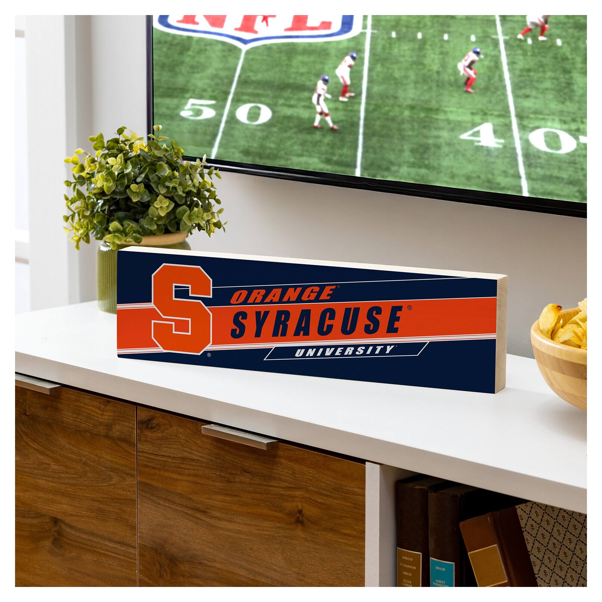 ORANGE  
SYRACUSE UNIVERSITY