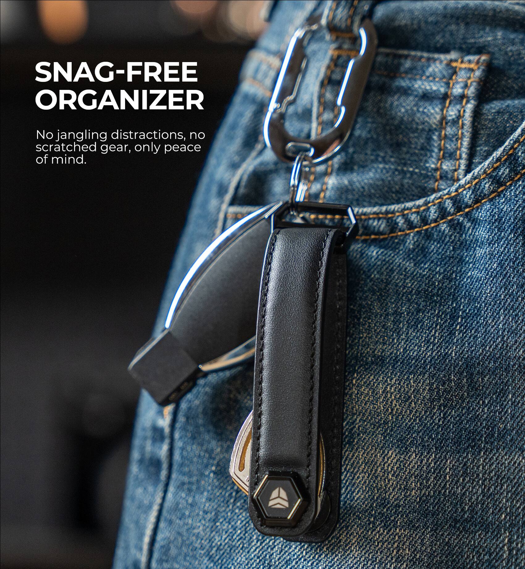 SNAG-FREE ORGANIZER  
No jangling distractions, no scratched gear, only peace of mind.