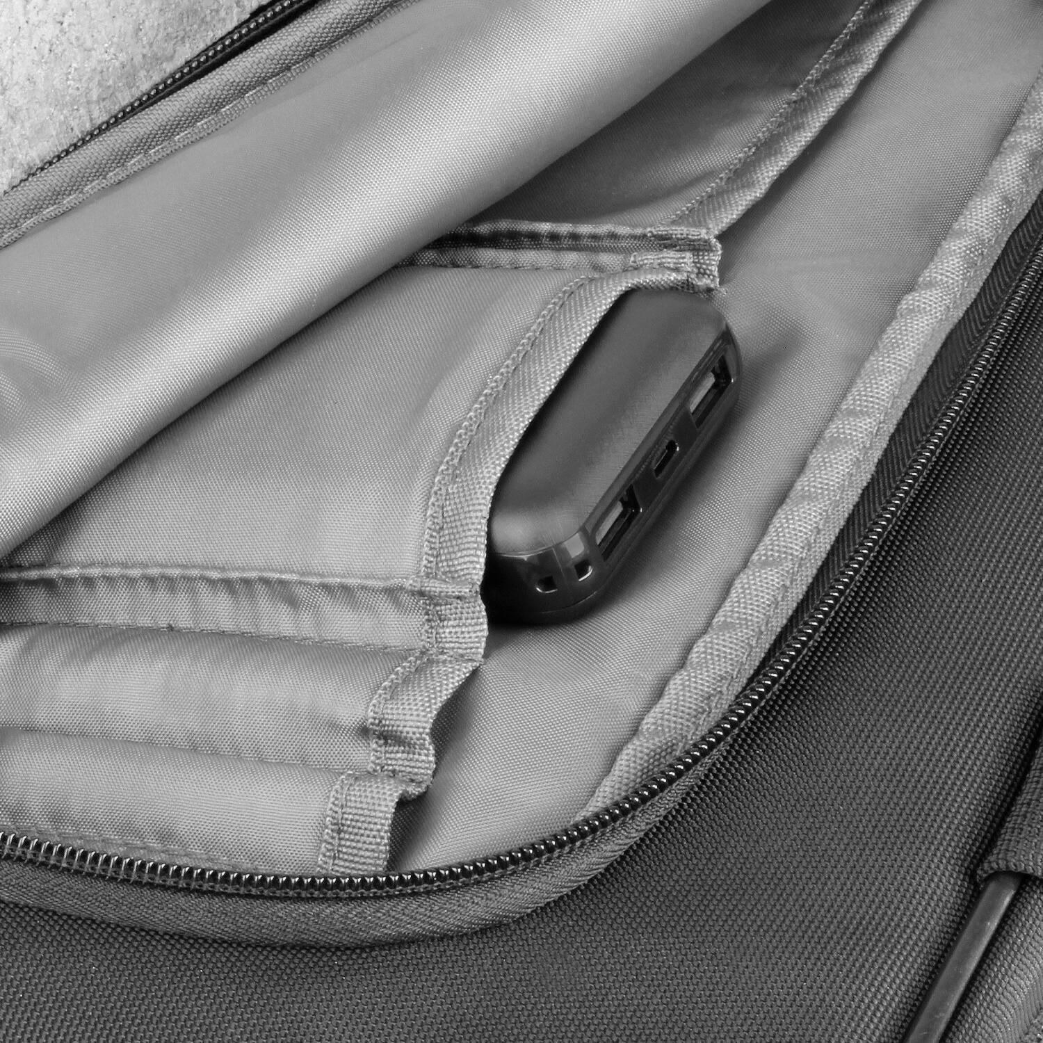 Back. Aluratek - 10000MAH DUAL USB POWERBANK - Black.