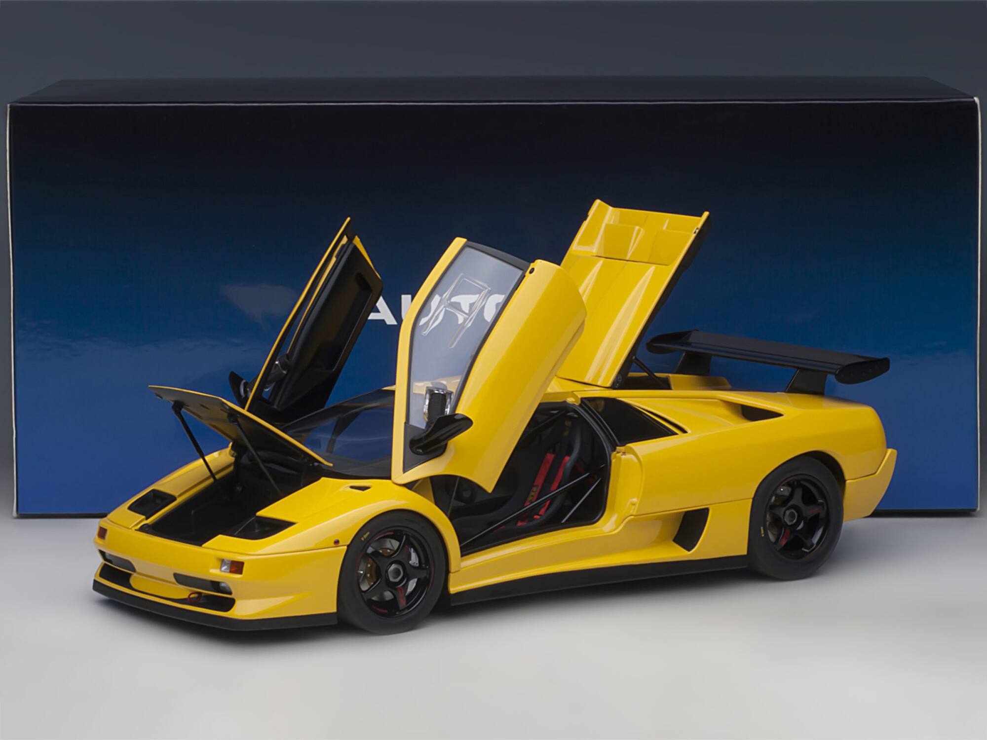 Alt View 5. Autoart - Lamborghini Diablo SV-R Superfly Yellow 1/18 Model Car by Autoart.