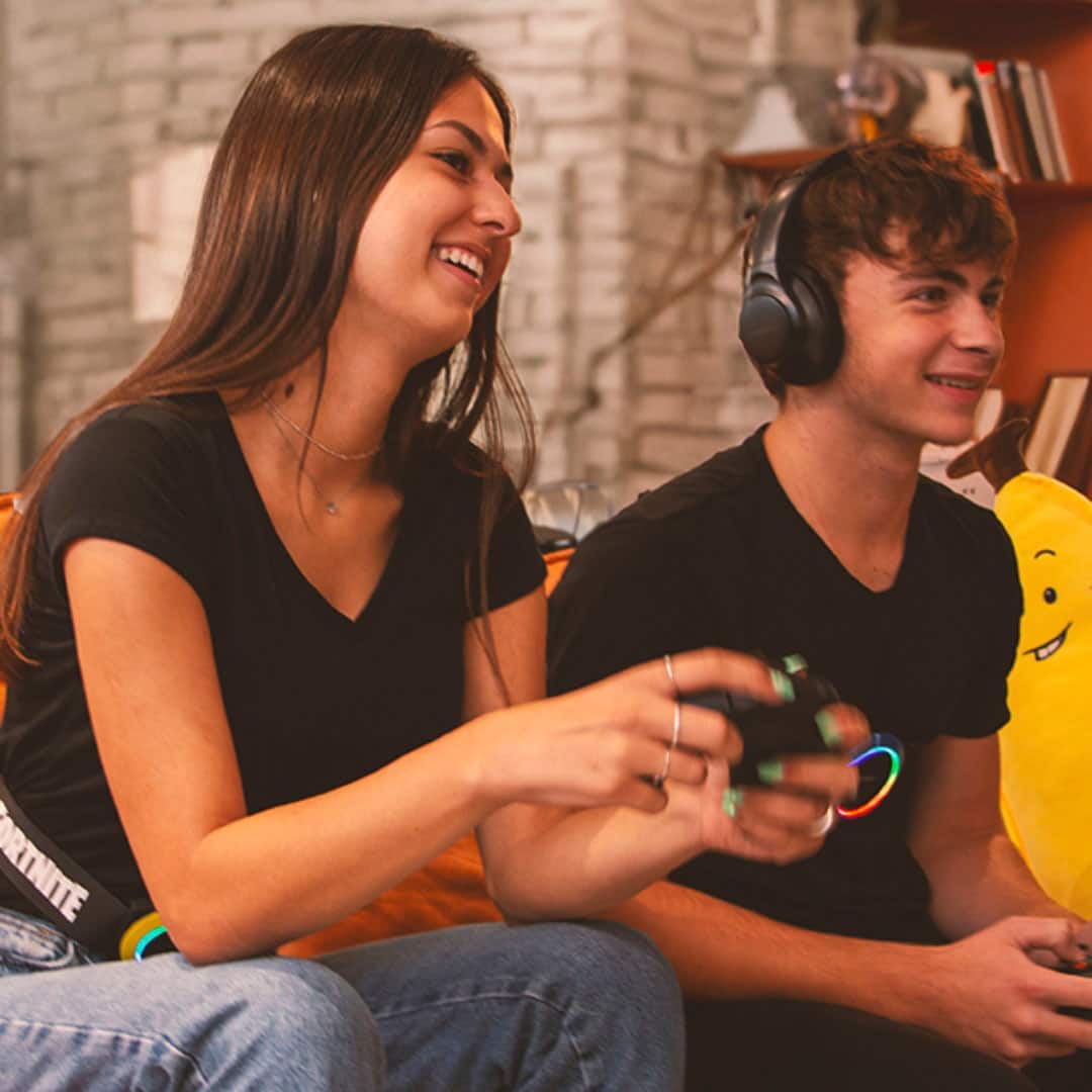 Alt View 13. Woojer - Fortnite High-Fidelity Haptic Body Strap 3 - Victory Royale Edition - for Games, Music, Movies, VR, and Wellness. - Gray.