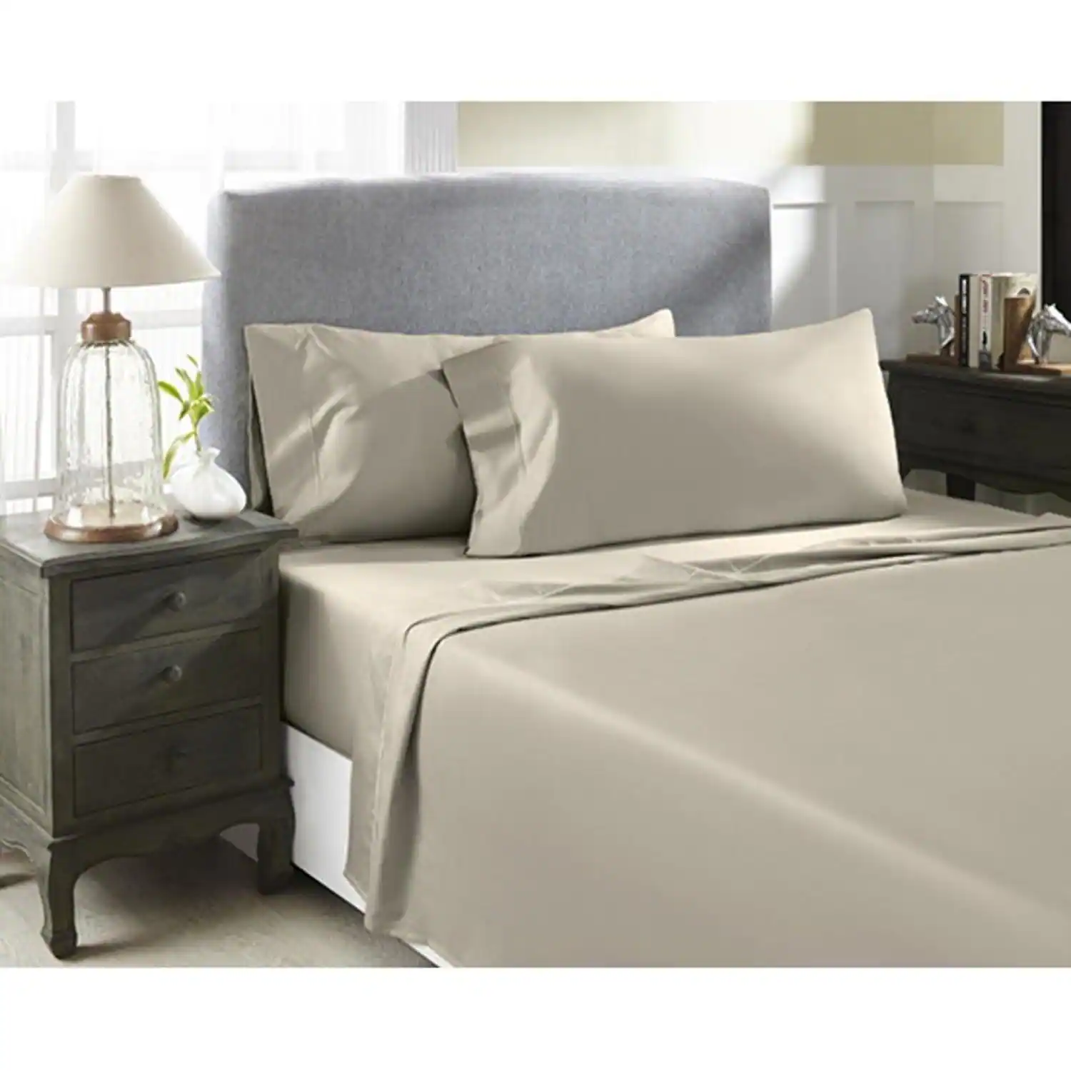 Front. HN International Group - Perthshire Platinum Concepts 800 Thread Count Solid Sateen Sheet - 4 Piece Set - King, Taupe - Taupe.