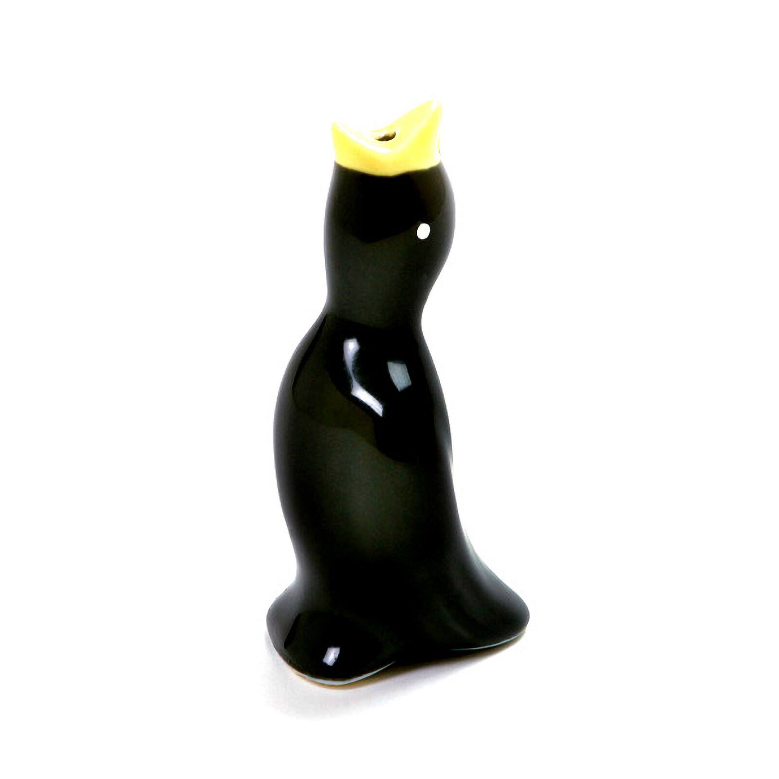 Front. Norpro - Ceramic Pie Bird – Steam Vent for Fruit Pies, Classic Design - Black.