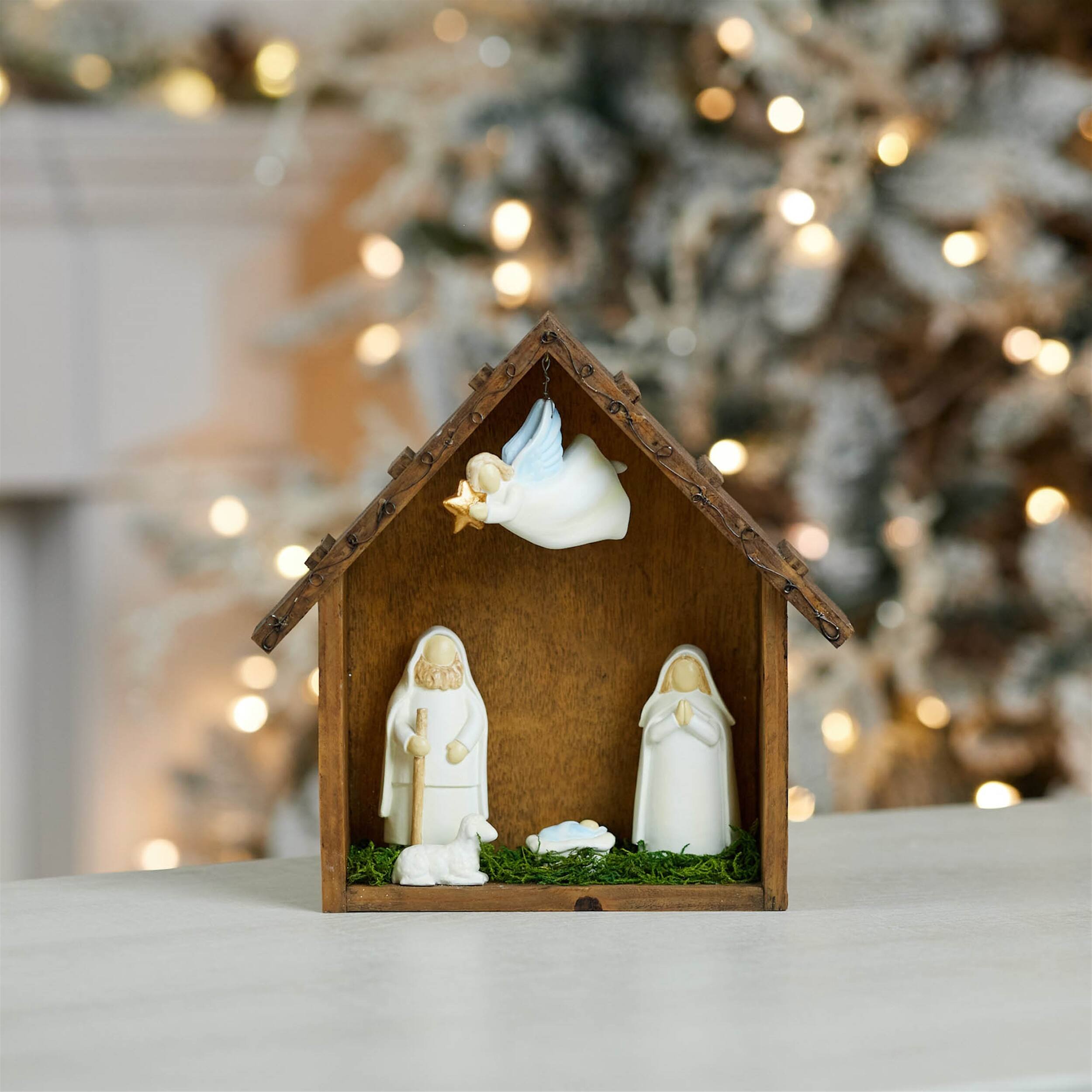 Angle. BreeBe - Holiday Nativity Scene Display 10"L - Brown, White, Green.