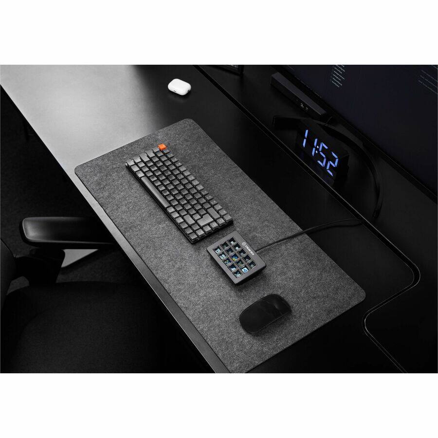 Alt View 3. Elgato - Elgato Stream Deck Scissor Keys - Cable Connectivity - USB 2.0 Type C Interface - 15 Key(s) - Windows 10 x64, Mac OS - P - Black.