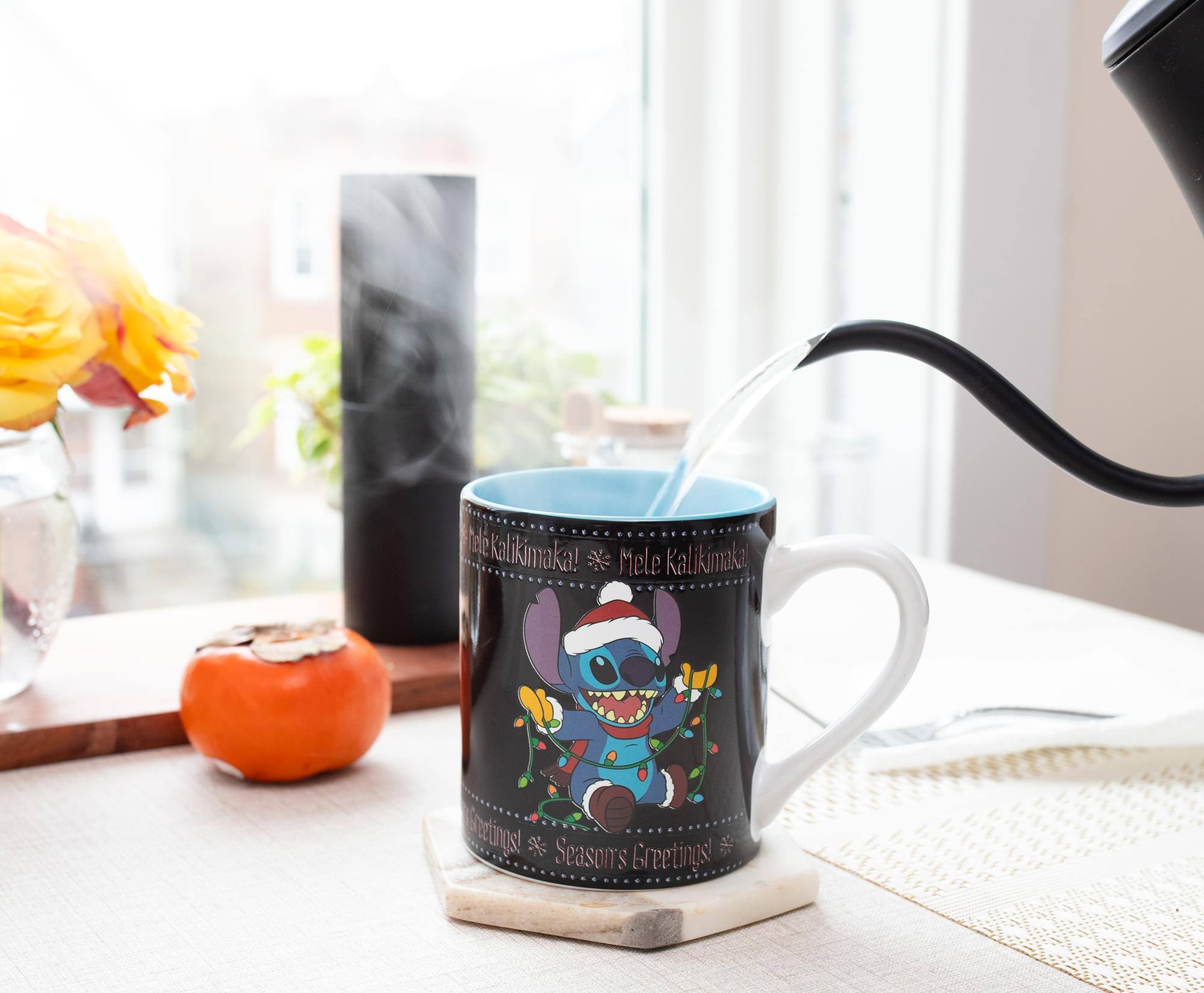 Mele Kalikimaka!  
Mele Kalikimaka!  
Season's Greetings!