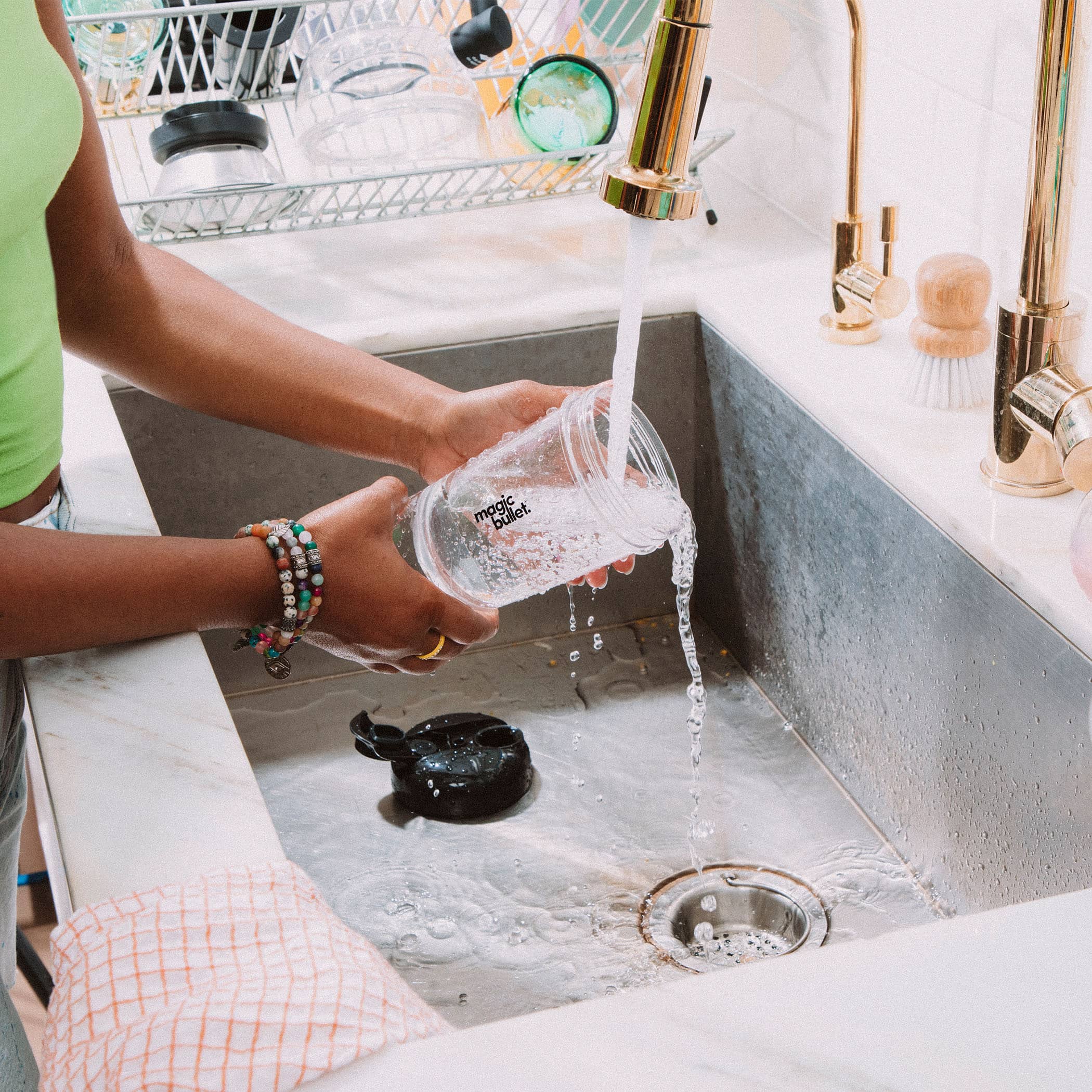 Alt View 15. Magic Bullet - Compact Juicer with cup - MBJ50100 - Silver.