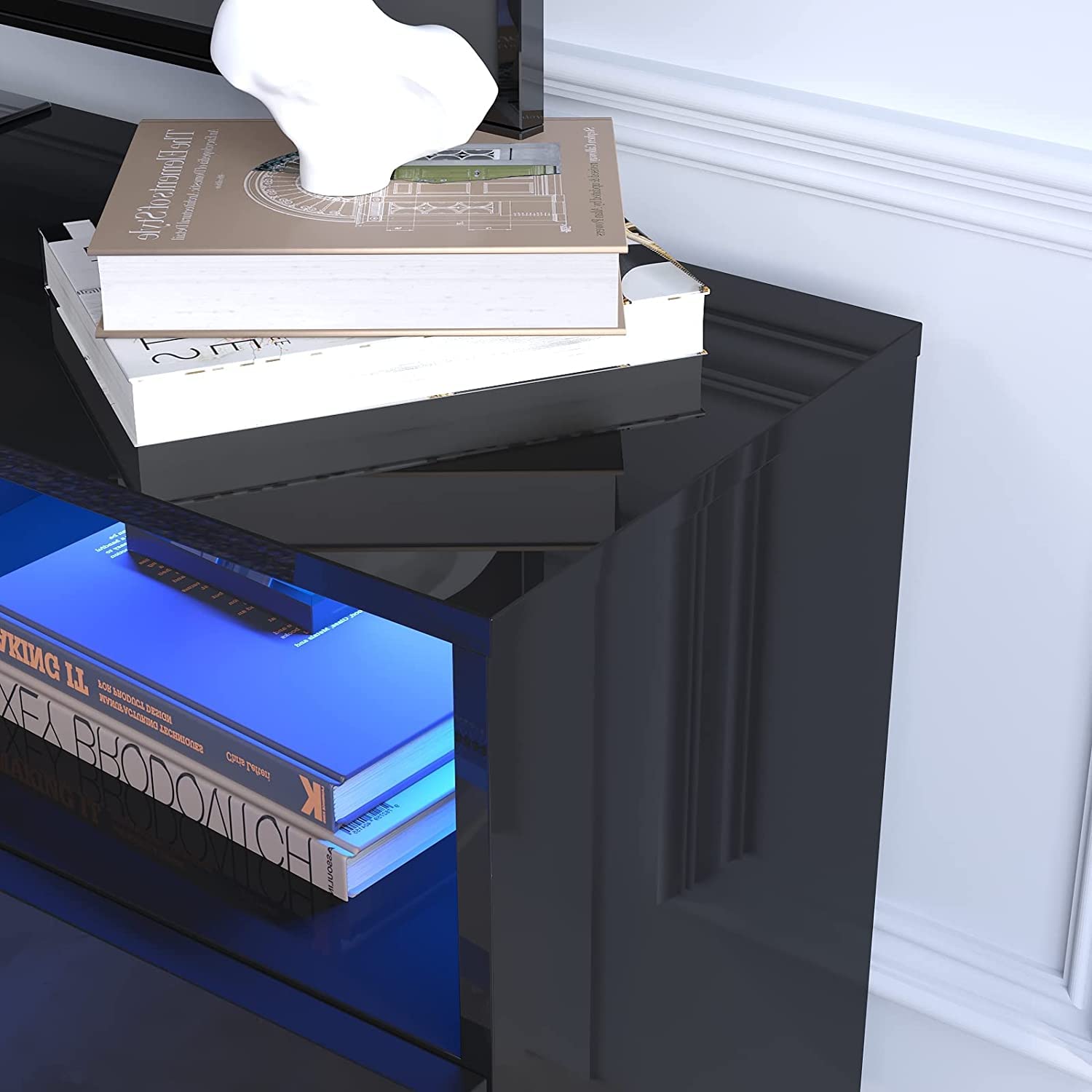 The end of the story found in the book "The Architectural Imagination" by Michael J. Lewis, published by Harvard University Press.