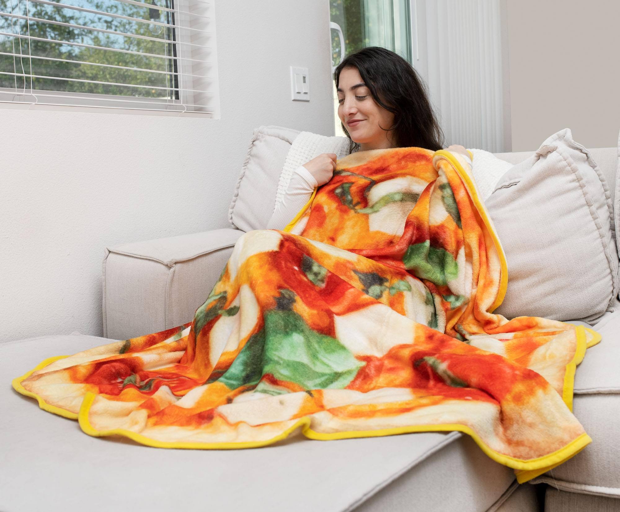 Alt View 2. Toynk - Margarita Pizza Round Fleece Throw Blanket | 60 Inches - Red.