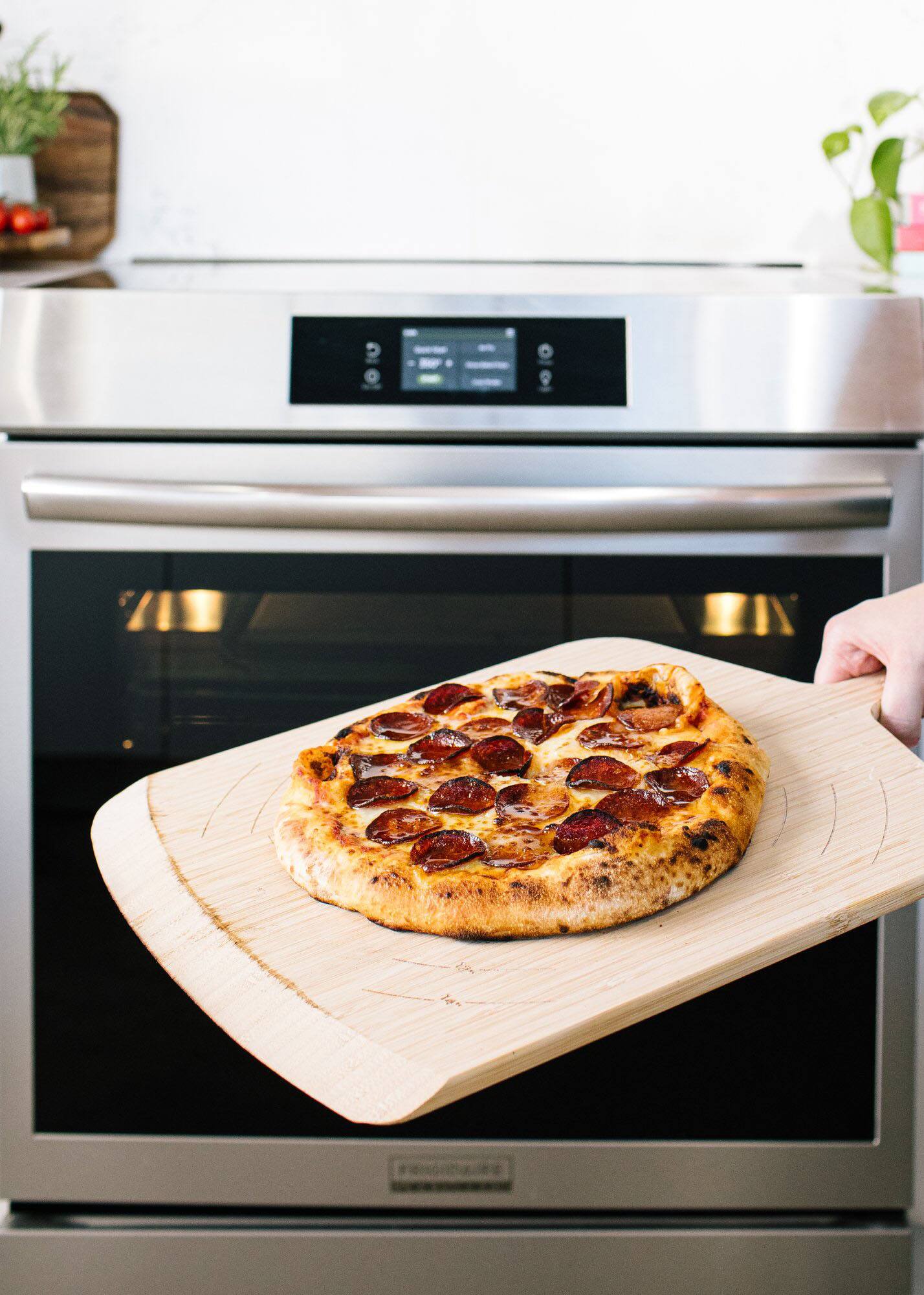 Alt View 15. Frigidaire - Gallery 6.2 Cu. Ft. Slide-In Electric Induction Range with Stone-Baked Pizza and 15+ Ways to Cook - Stainless Steel.