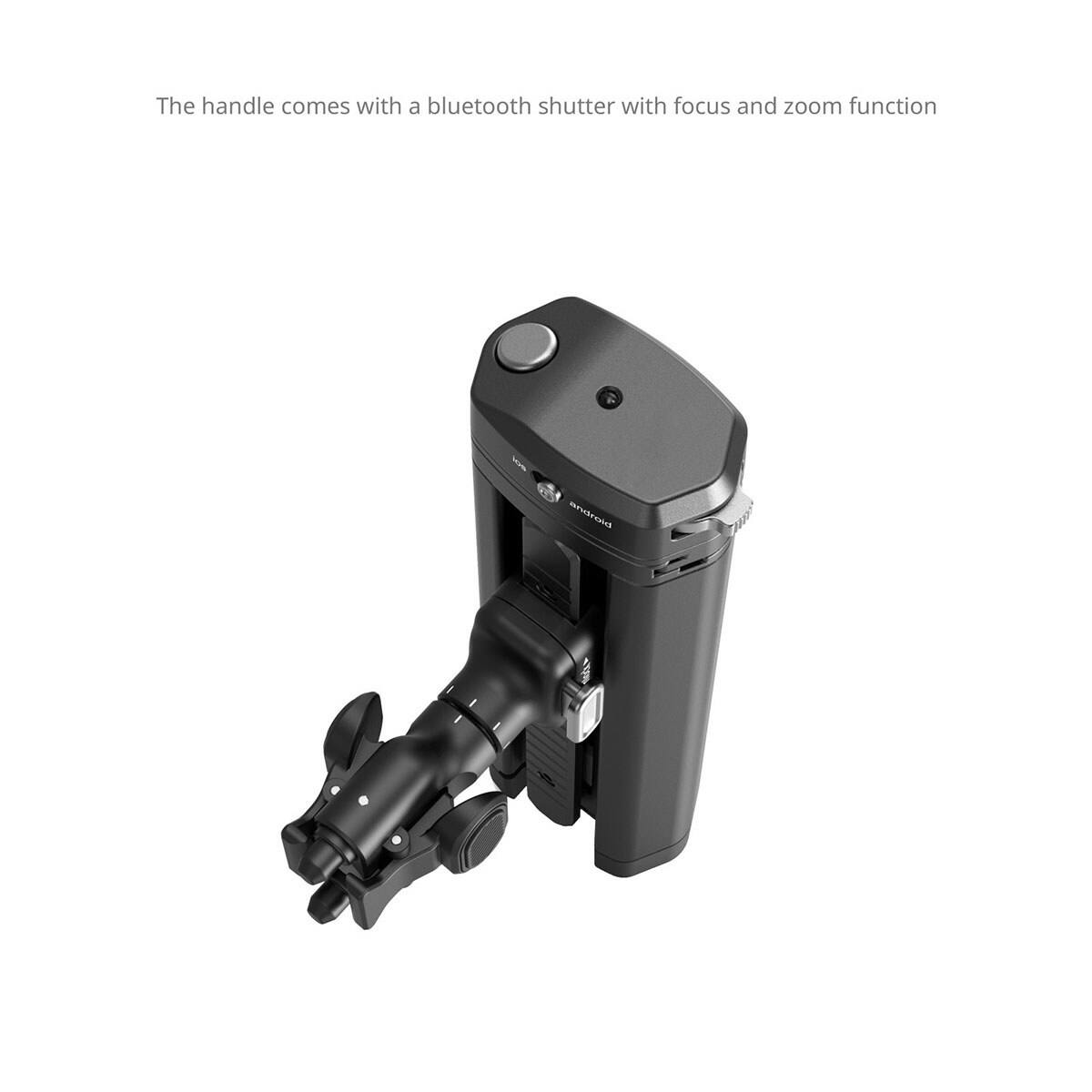 The handle comes with a bluetooth shutter with focus and zoom function
