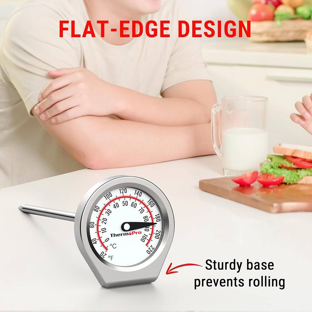 FLAT-EDGE DESIGN

Sturdy base prevents rolling