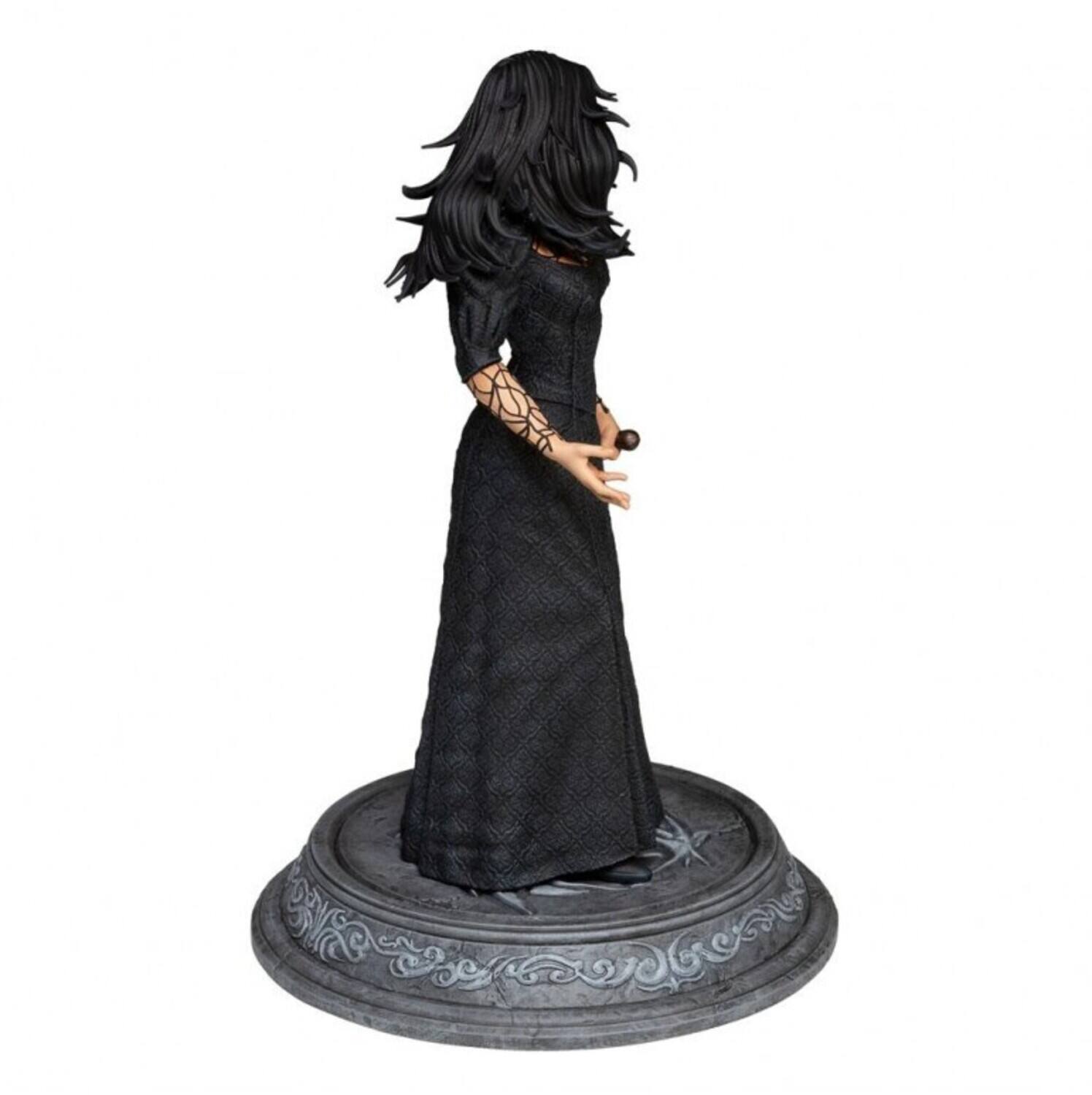Alt View 4. Dark Horse Comics - Dark Horse - The Witcher - Yennefer Figure   - Collectibles - Multicolor.