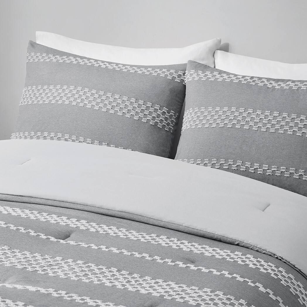Alt View 3. Gracie Mills - Gracie Mills Robert 5-Piece Striped Clipped Jacquard Comforter Set - Gray.