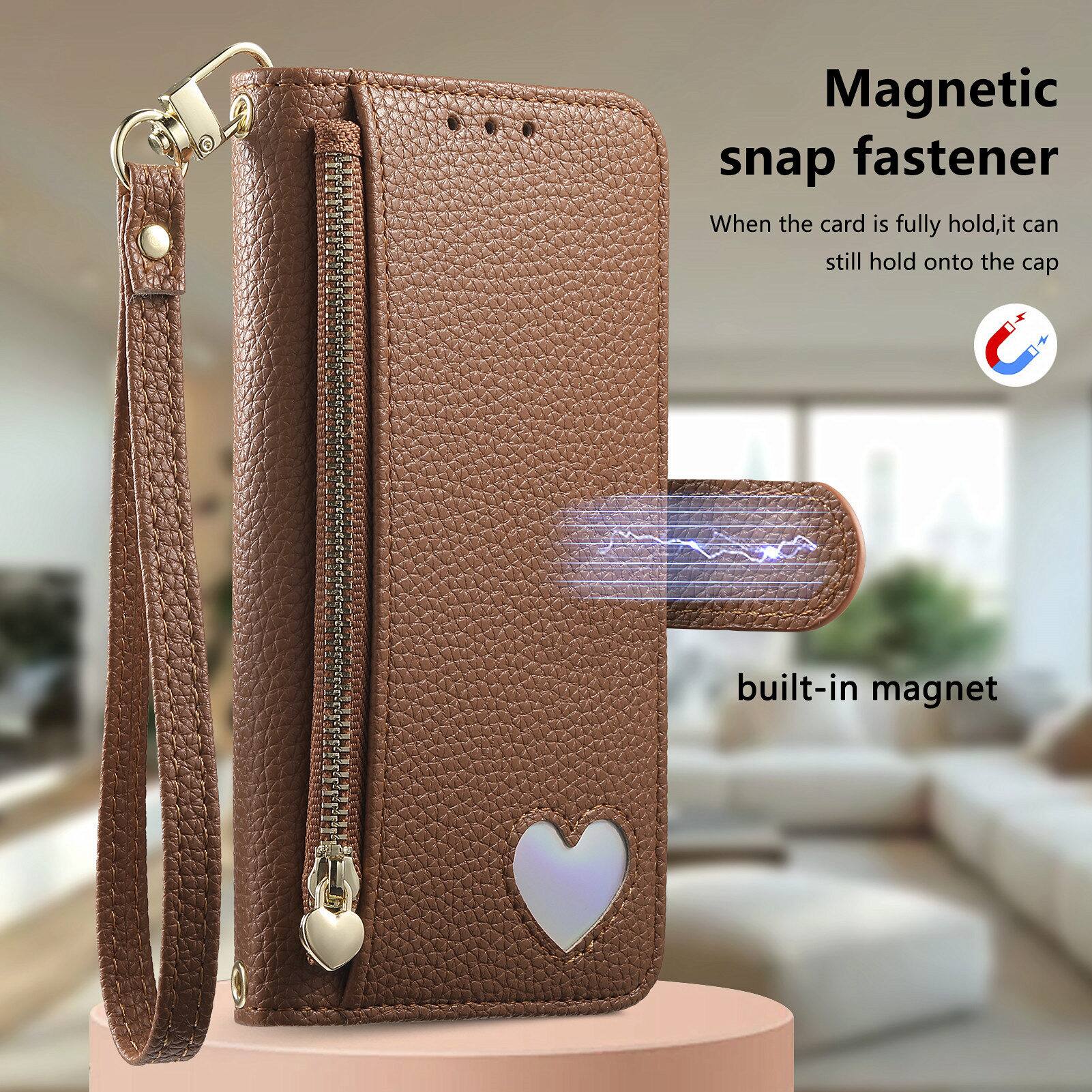 Magnetic snap fastener  
When the card is fully hold, it can still hold onto the cap built-in magnet