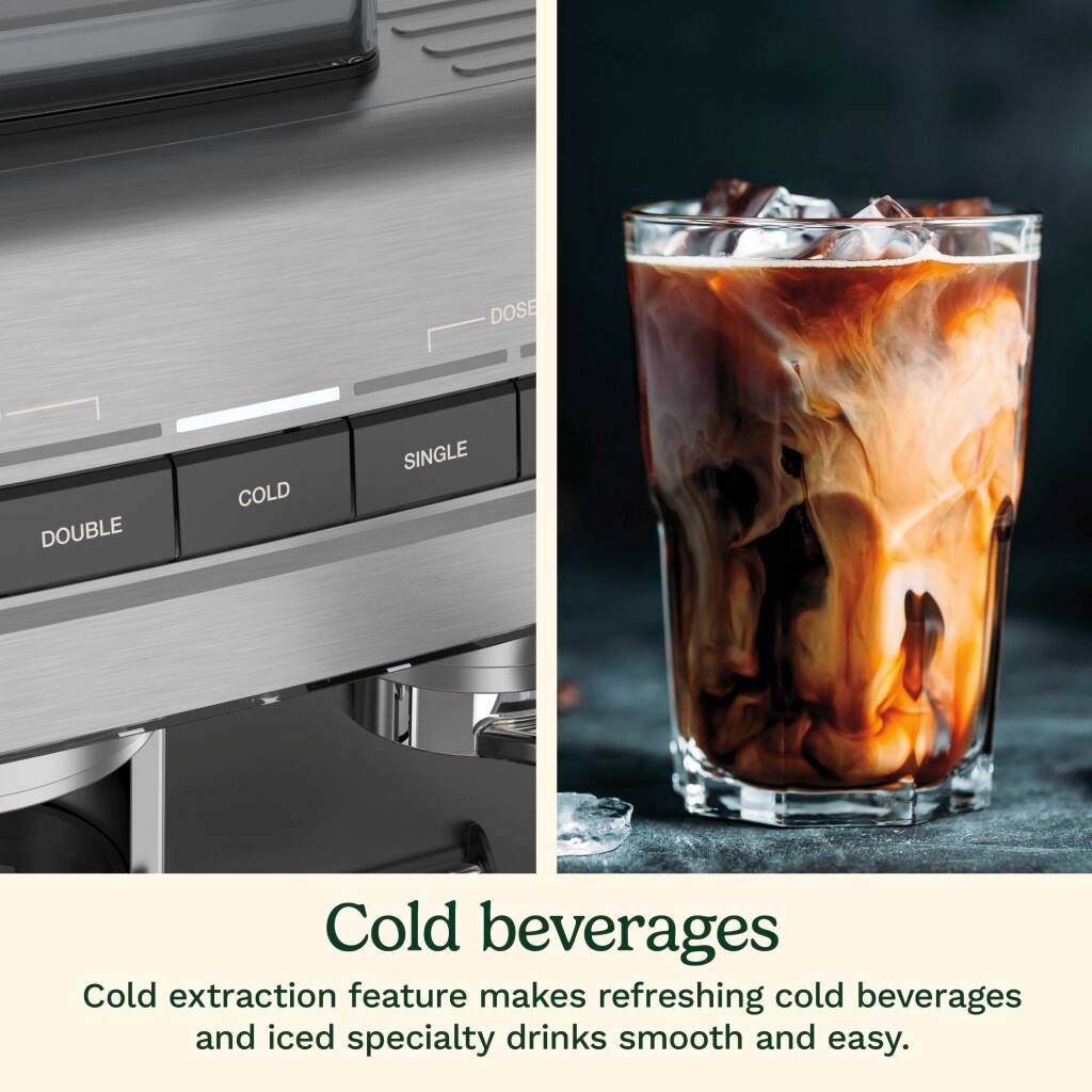 Cold beverages are made refreshing and smooth by the cold extraction feature. This feature allows for the creation of cold drinks and iced specialty drinks with ease.