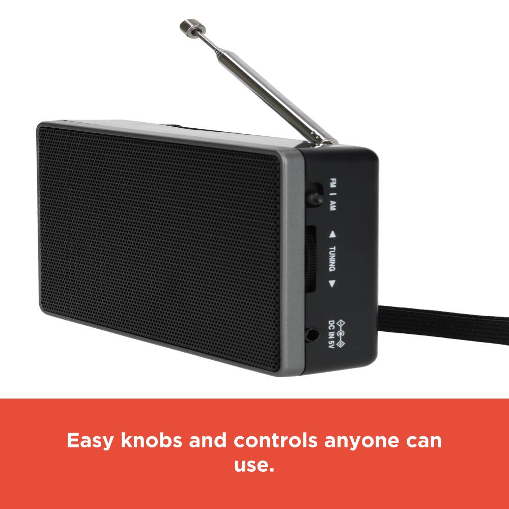 FM - AM TUNING DC IN 5V Easy knobs and controls anyone can use.