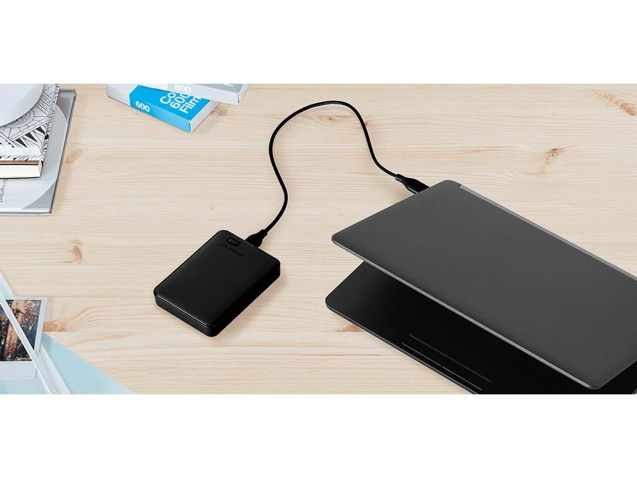 600 00 ISO 600 C 9 Film together