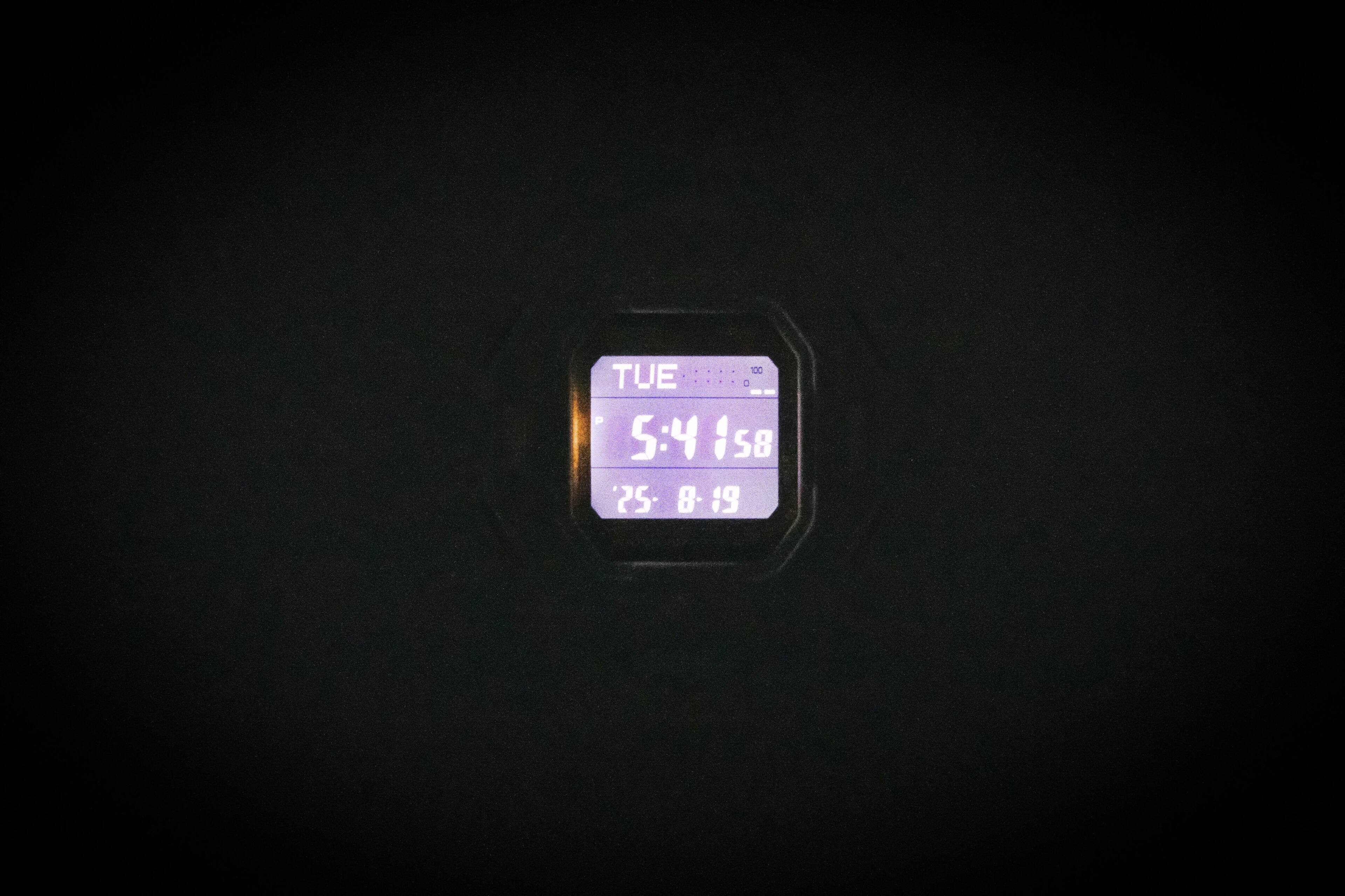 TUE 5:41 58 25. 8 19