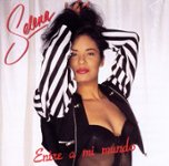 Front. Entre a Mi Mundo: Selena 20 Years of Music [CD].