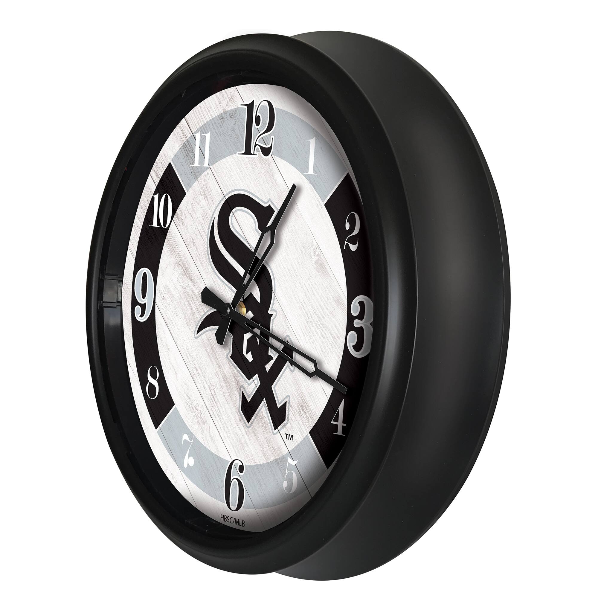 Alt View 1. Holland Bar Stool Co. - Chicago White Sox Indoor/Outdoor LED Wall Clock - Multicolor.