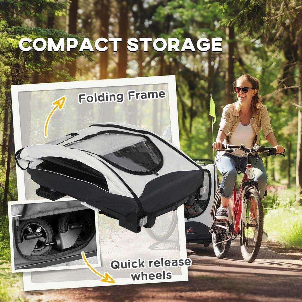 COMPACT STORAGE

Folding Frame

Quick release wheels