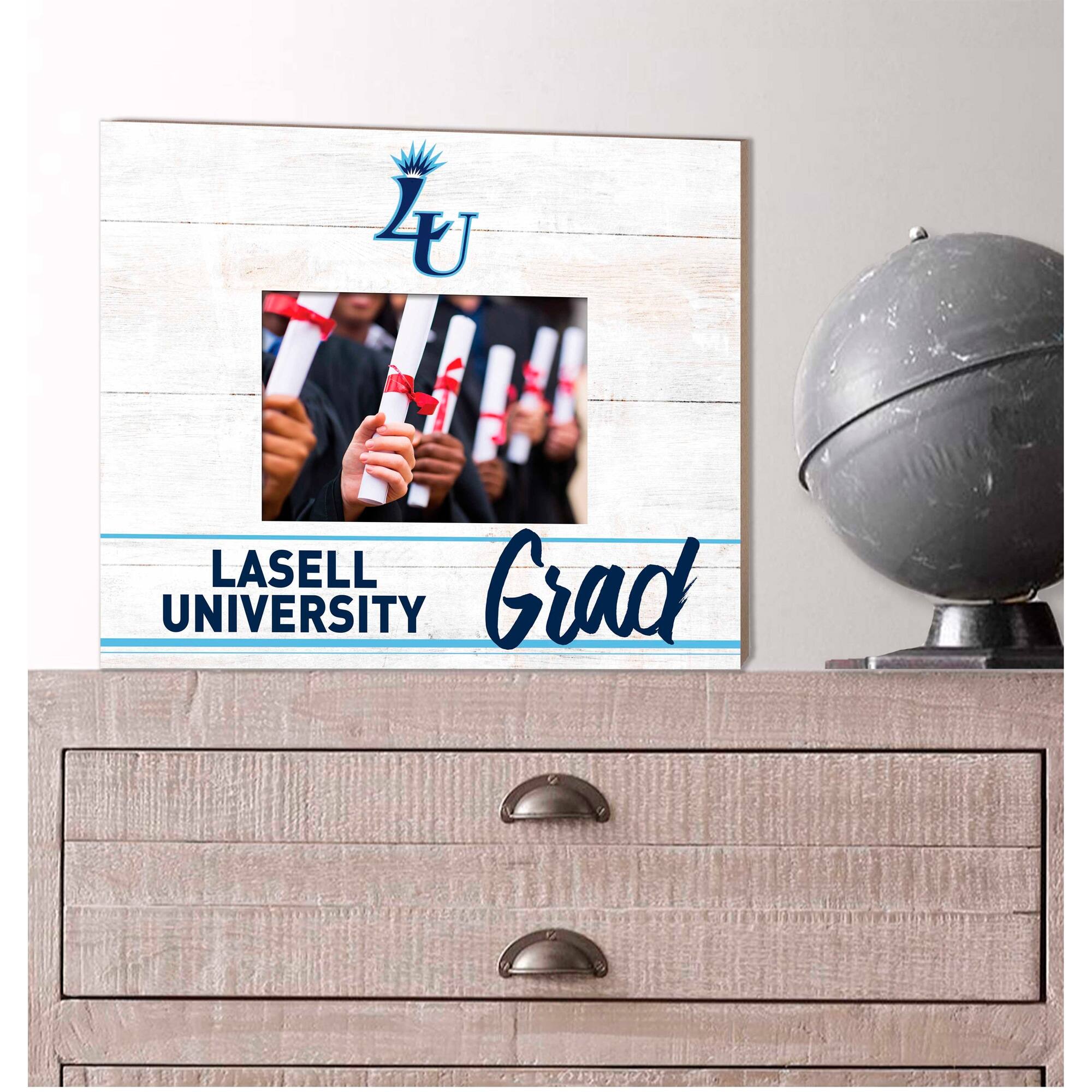 LASELL UNIVERSITY Grad