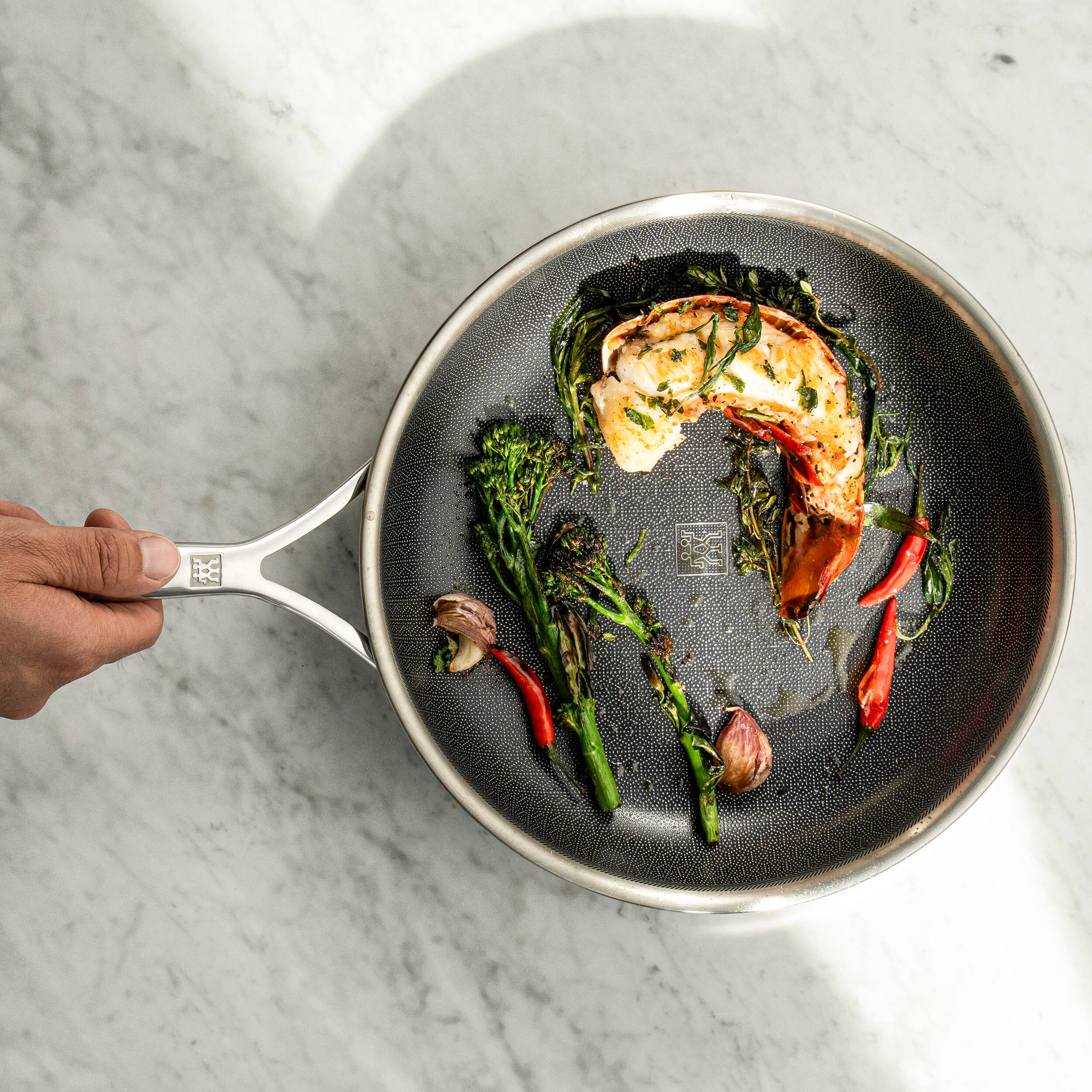 ZWILLING Peak 8 inch Ceramic Nonstick Dual Performance Fry Pan