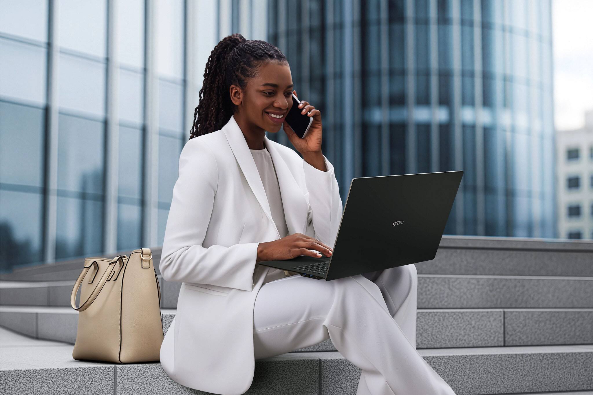 Alt View 4. LG - gram Book 16" 120Hz Touch-Screen Laptop  WUXGA AMD Ryzen AI 7 445 Processor with 16GB RAM - 1TB SSD - Titan Black.