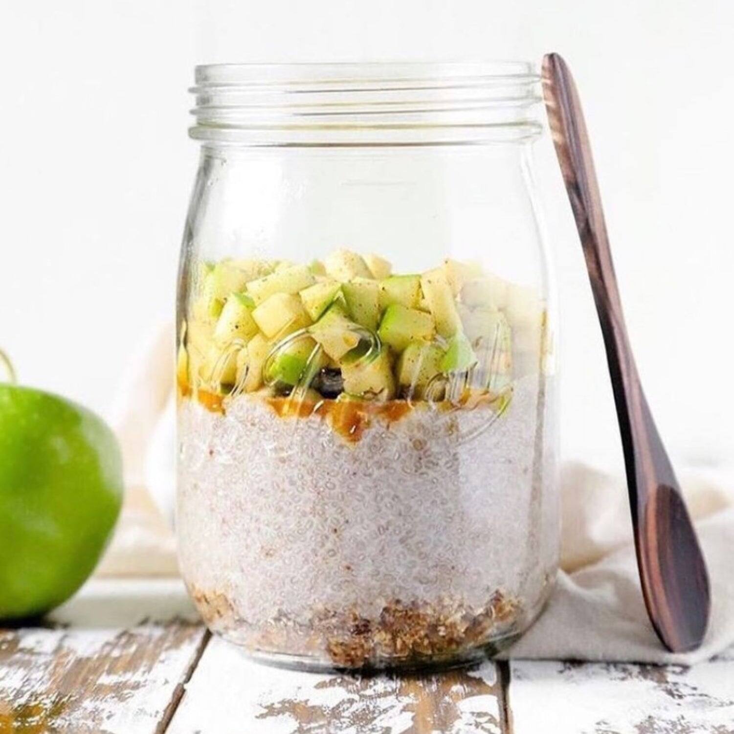 Alt View 1. Le Parfait - Screw Top Jar - 1L Wide Mouth French Glass Canning Jar w/ 2-Piece Gold Lid, 32oz/Quart (Pack of 4).