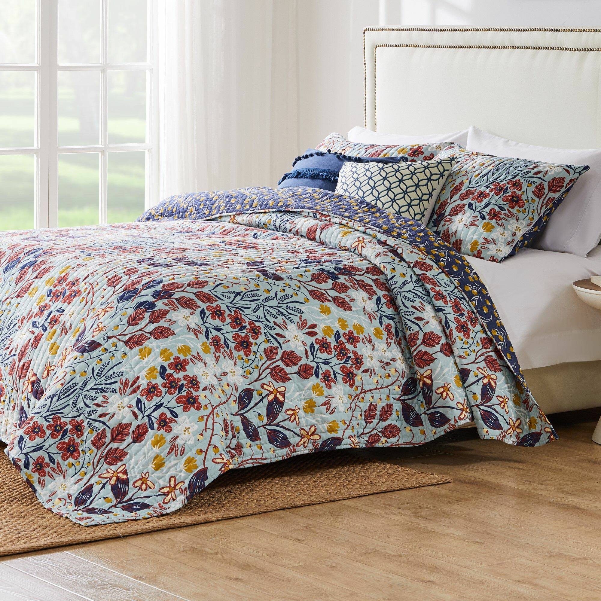 Alt View 3. Barefoot Bungalow - Barefoot Bungalow Perry Reversible Quilt And Pillow Sham Set - King 105x95", Multicolor - Multi.