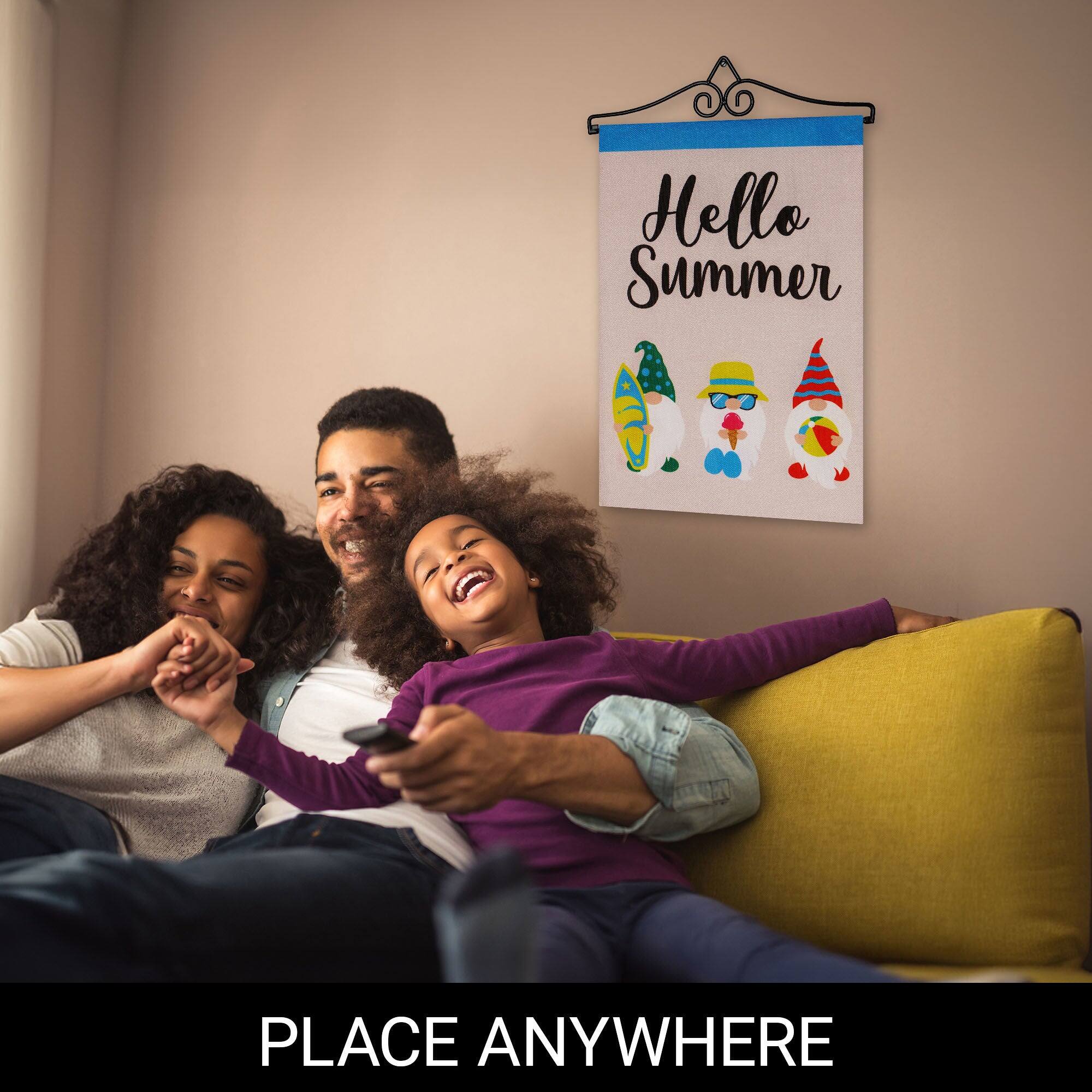 Hello Summer  
PLACE ANYWHERE