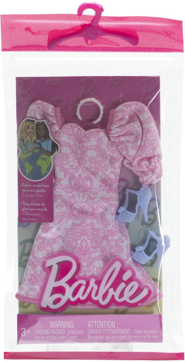9 P Fabric made from recycled plastic. Excludes Trim Tissu base de plastique recycl. A l'exception des finitions Barbie ! WARNING: ATTENTION: 3+ CHOKING HAZARD- Small parts. DANGER D'ETOUFFEMENT - Petits éléments. Not for children under 3 years Ne convient pas aux enfants de moins de 36 mois.