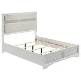 Manhattan Lane - Vino Full Size Bed, Panel Headboard, Upholstery, Glitter Stripes - White