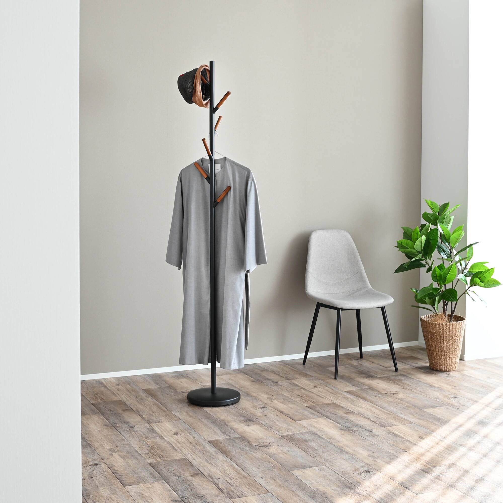 Angle. Yamazaki Home - Coat Rack (70" H)  - Steel - Black.