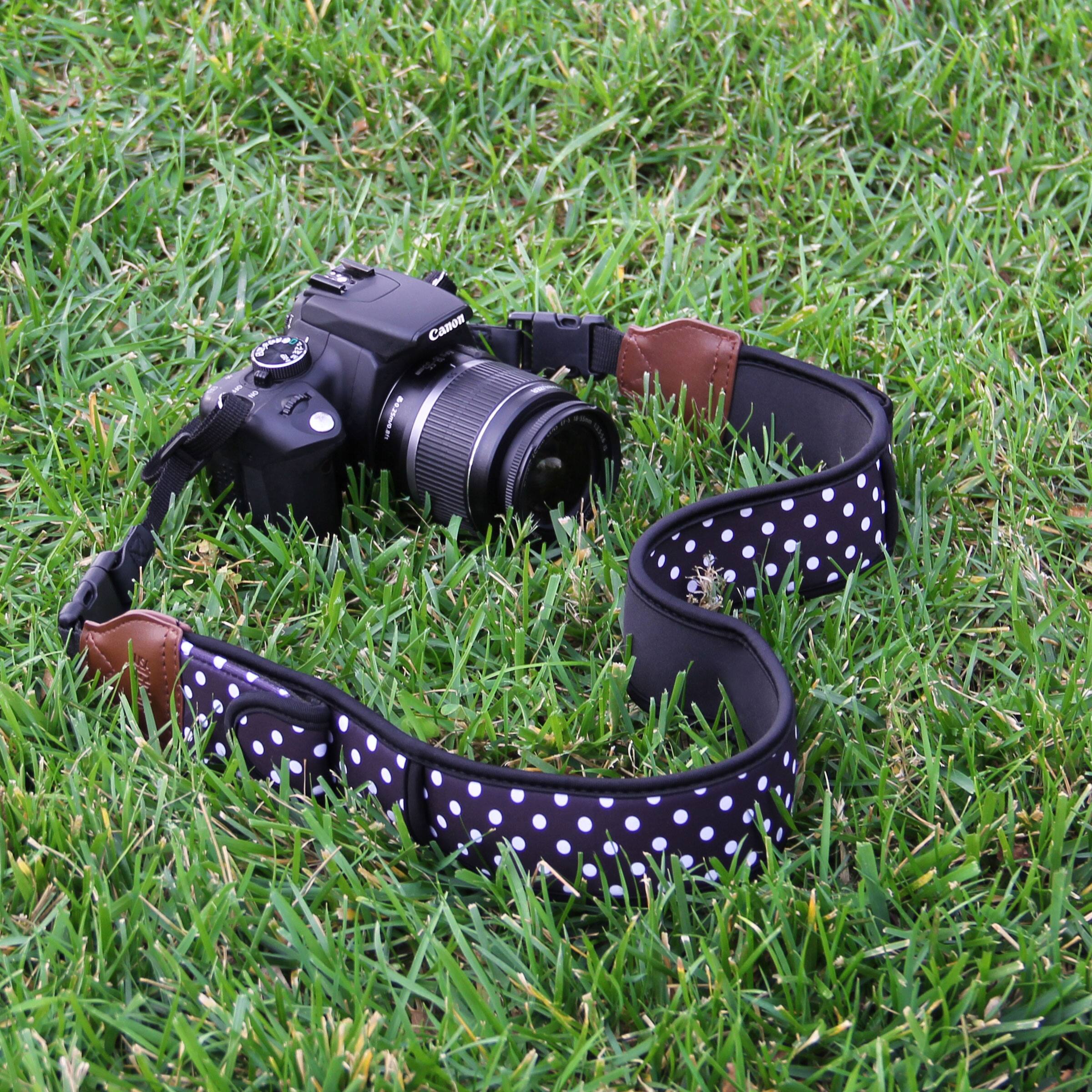 Alt View 2. USA Gear - Camera Neck Strap with Accessory Storage Pockets.