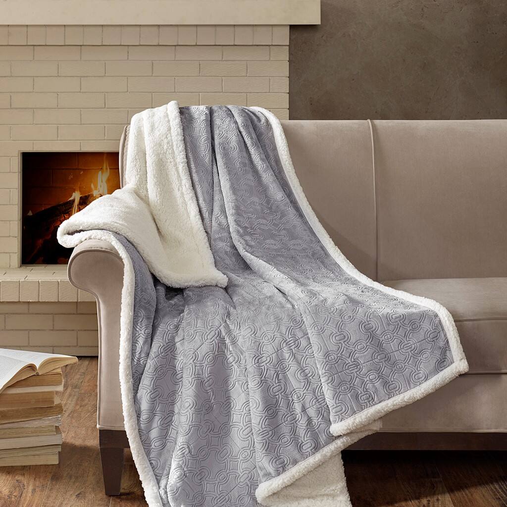 Alt View 5. Gracie Mills - Gracie Mills Villarreal Oversized Plush Throw Blanket - Grey.