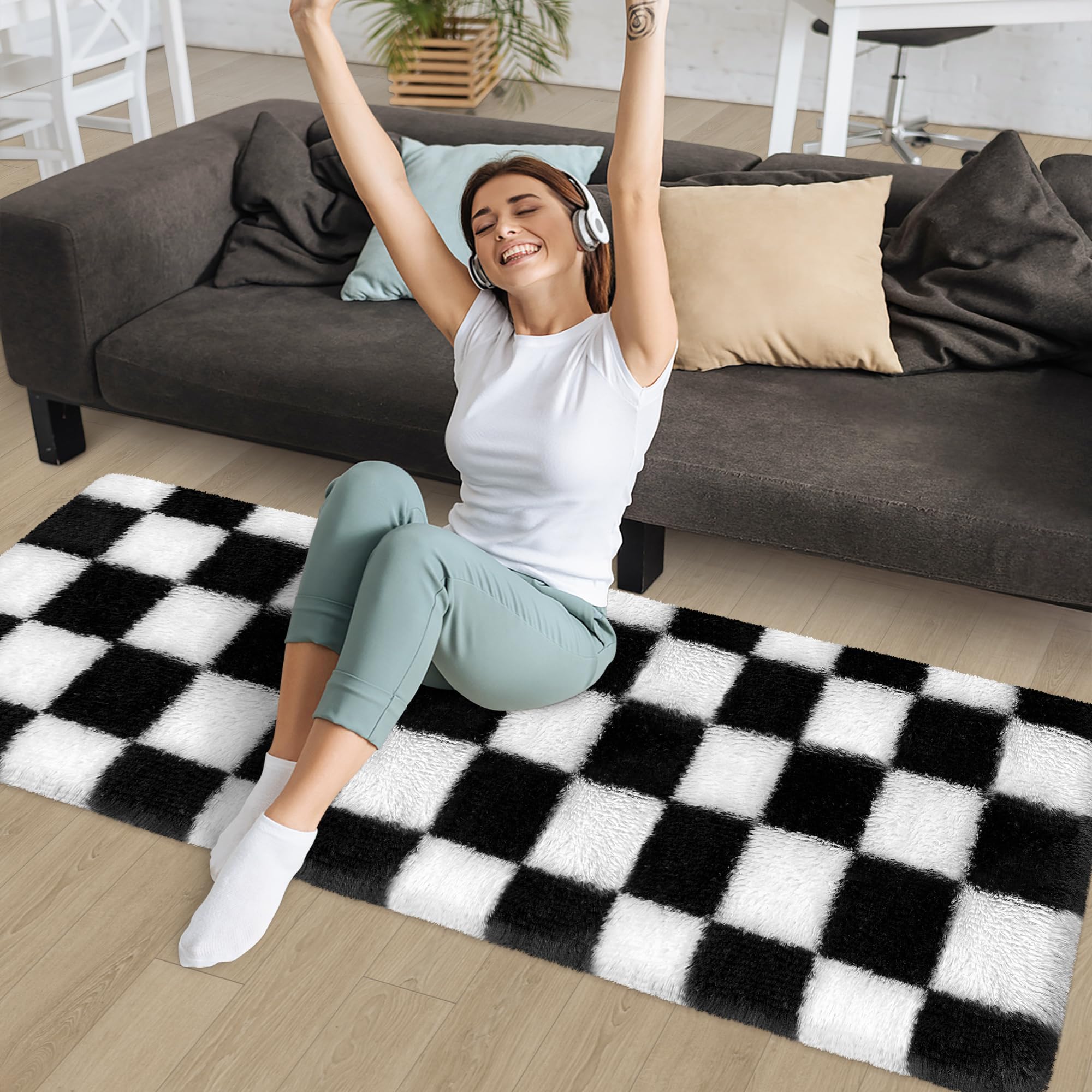 Back. Fabibe - Soft Fuzzy Fluffy Rug For Bedroom Living Room Black And White Checkered Shag Runner 2x6 Ft Hallway Plush Shaggy - Beige and White-6' x 2' (Runner).