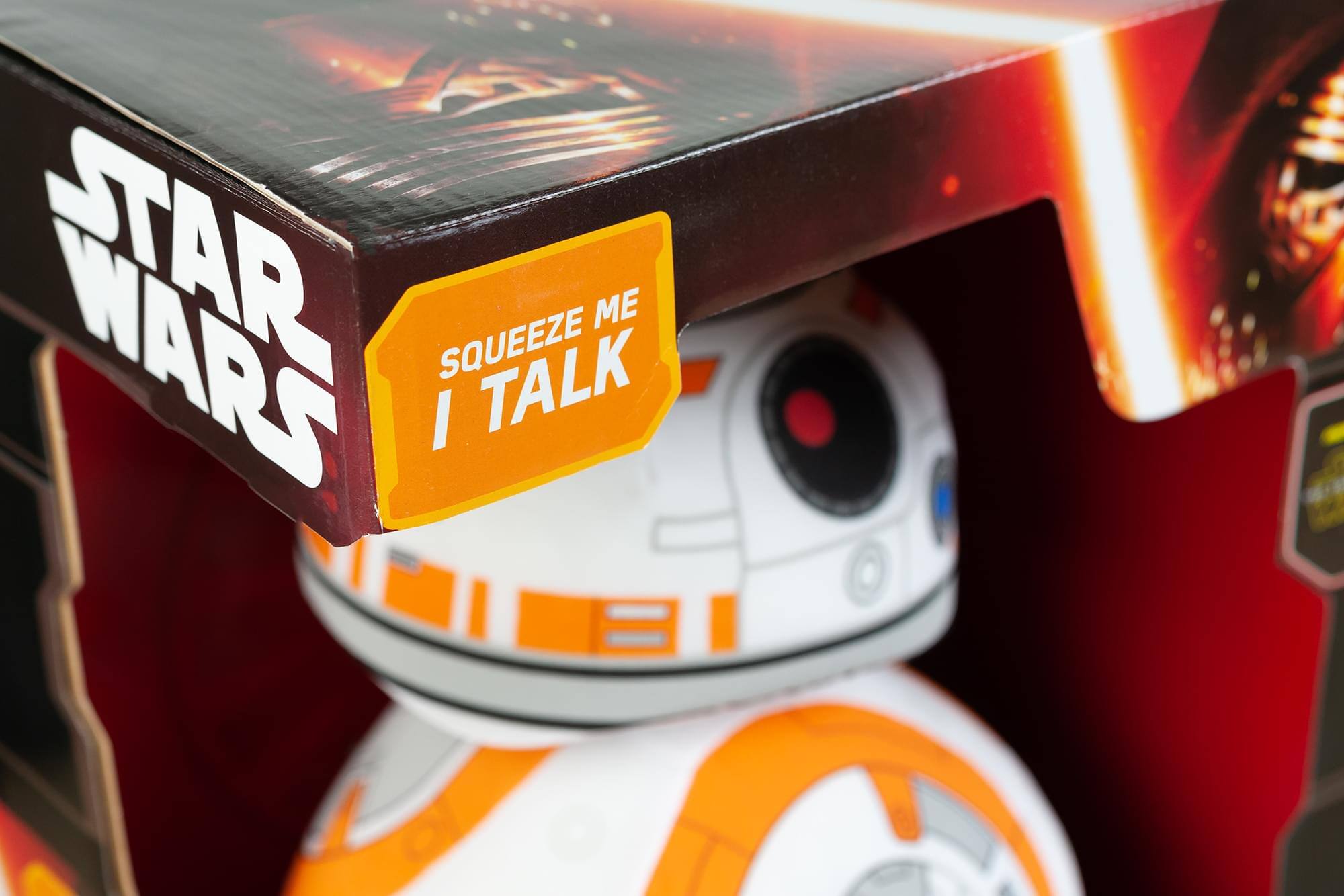 STAR WARS  
SQUEEZE ME I TALK