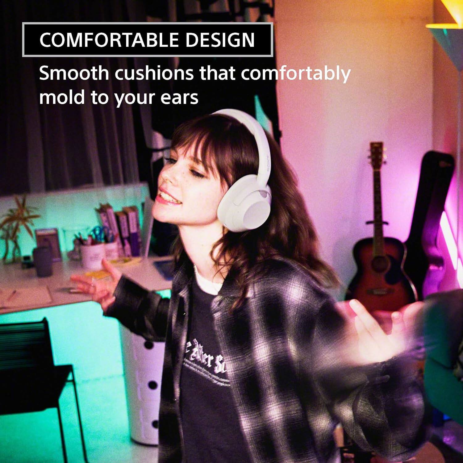 COMFORTABLE DESIGN  
Smooth cushions that comfortably mold to your ears
